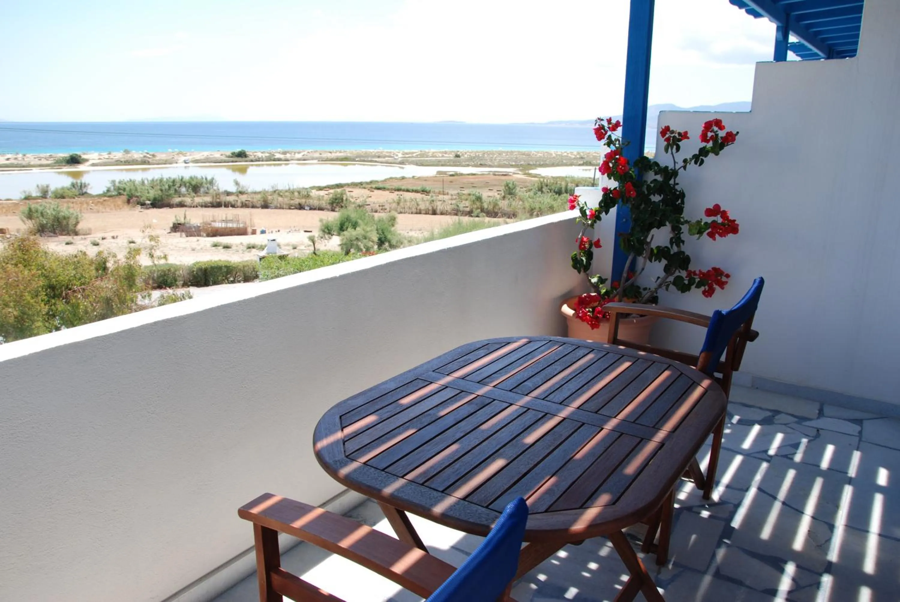 Balcony/Terrace in Koulas Pension - Red Lake