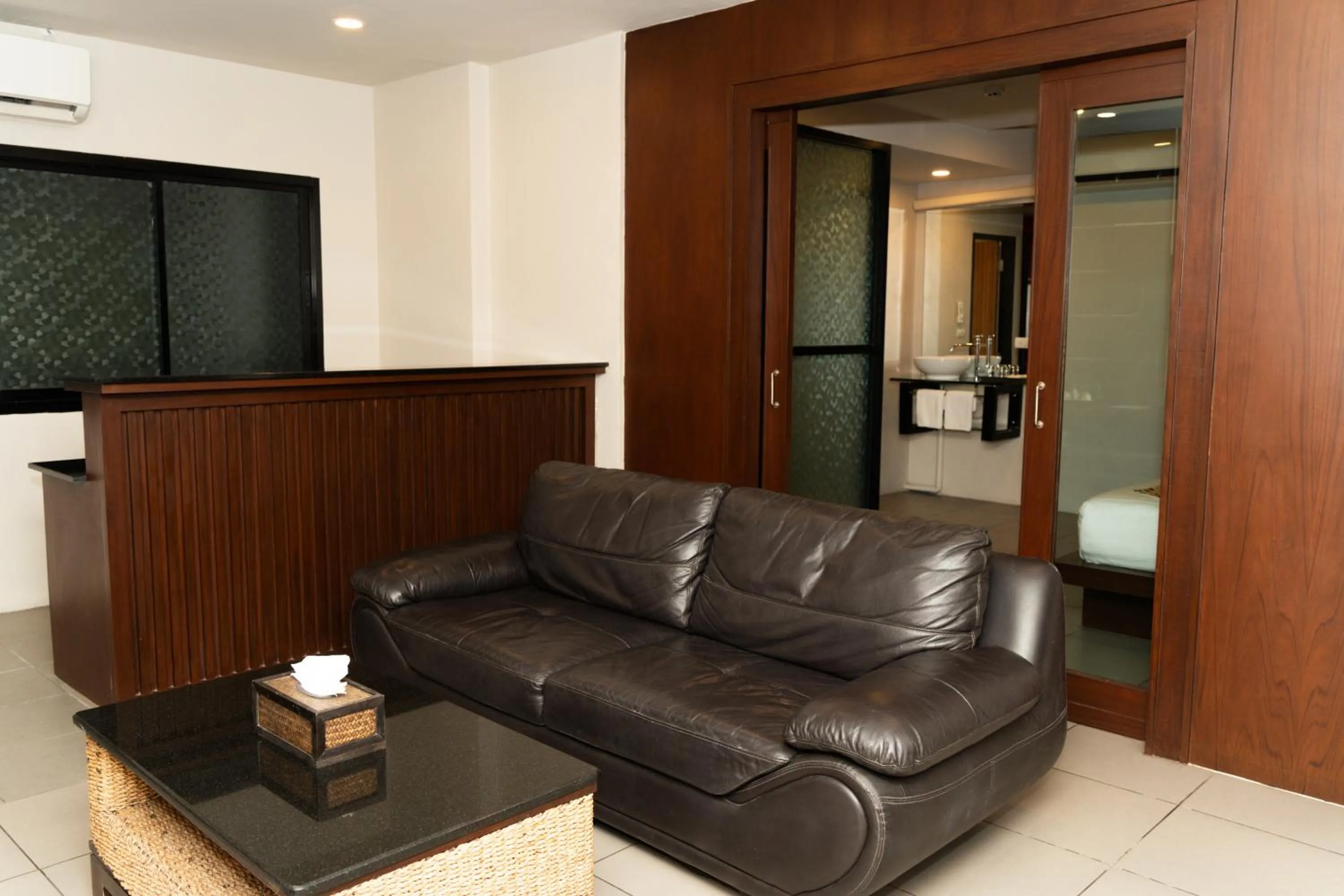 Property building in Gu Hotel Patong