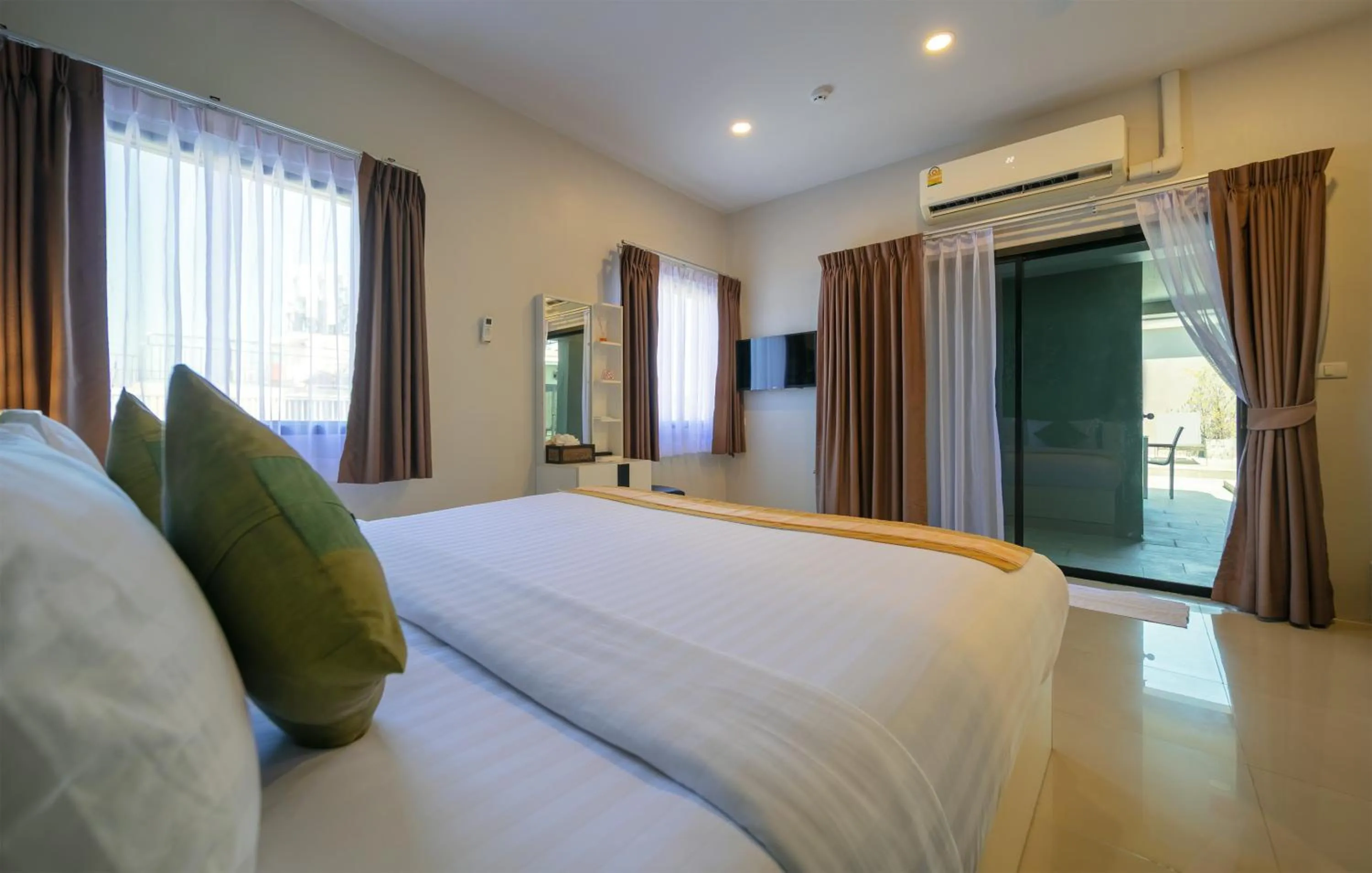 Bed in Gu Hotel Patong