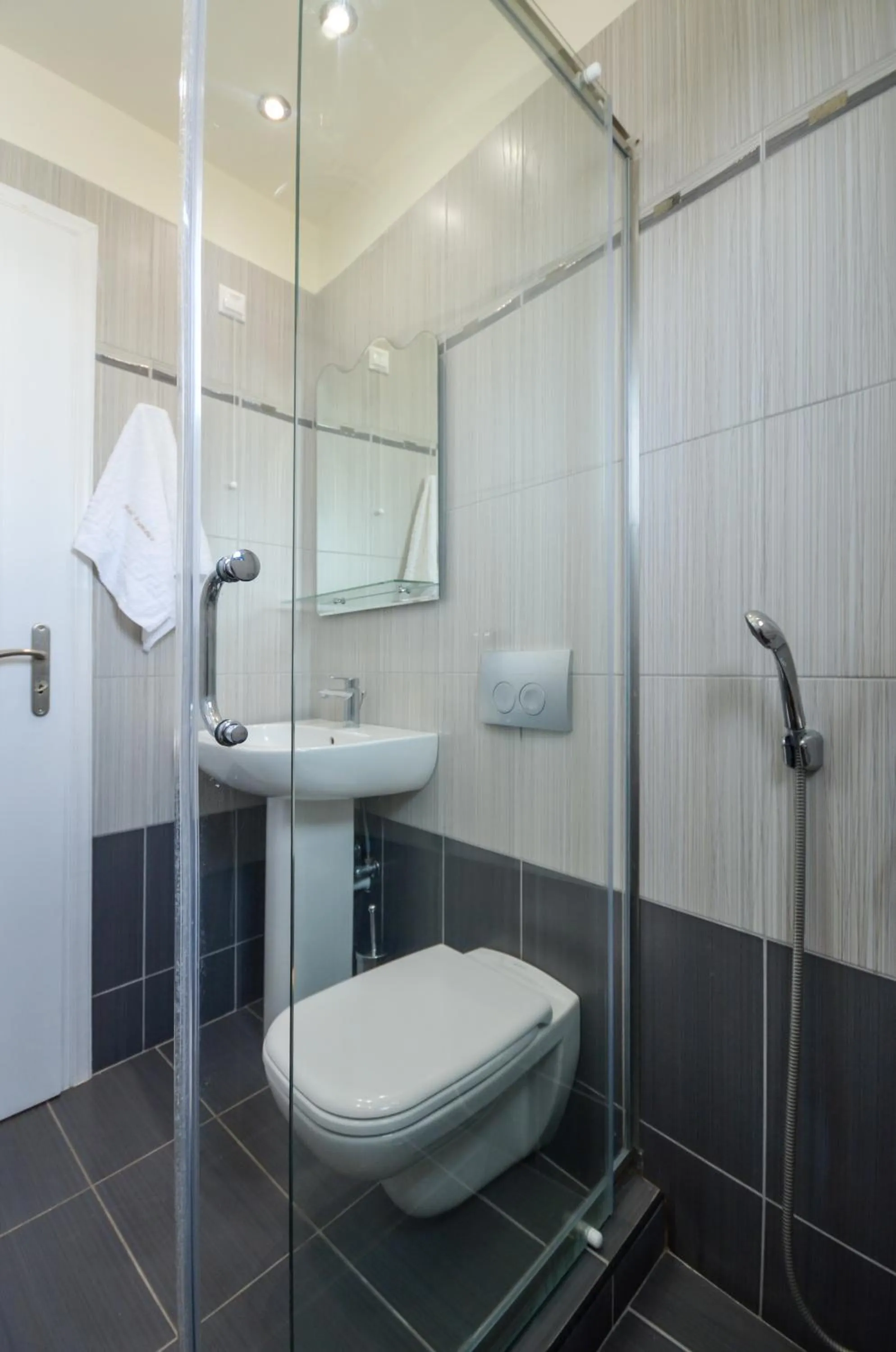 Toilet in Hotel Francesca