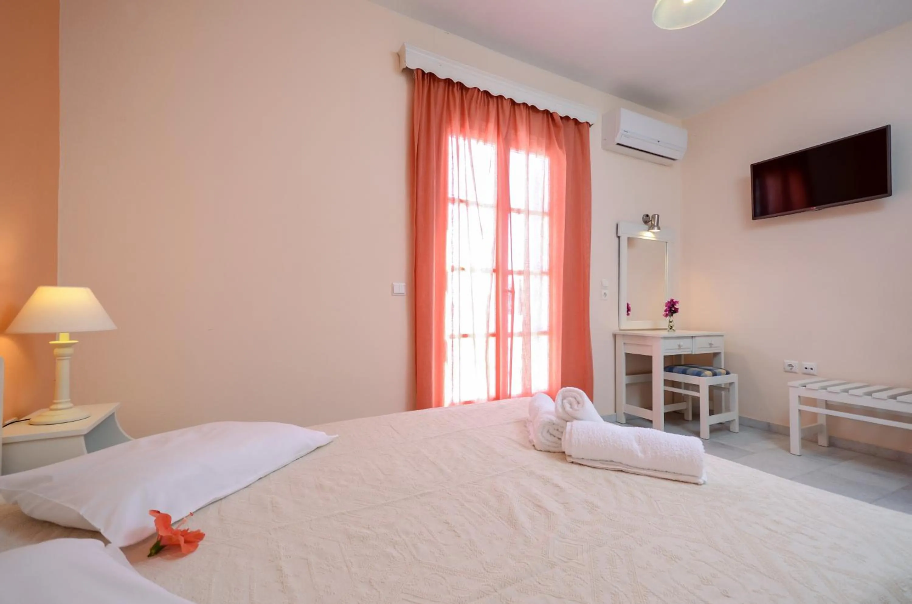 Photo of the whole room, Bed in Hotel Francesca