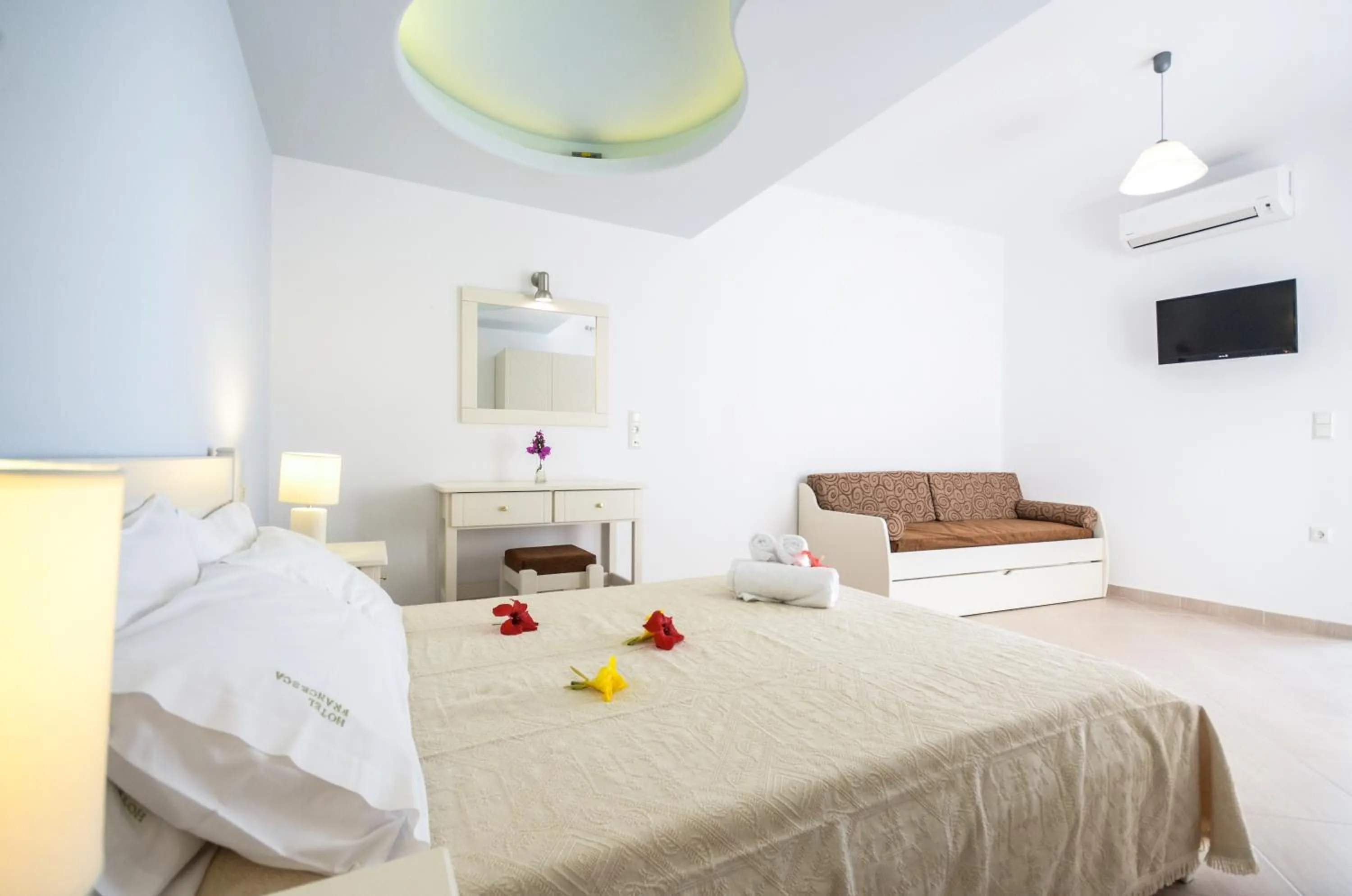 TV and multimedia, Bed in Hotel Francesca