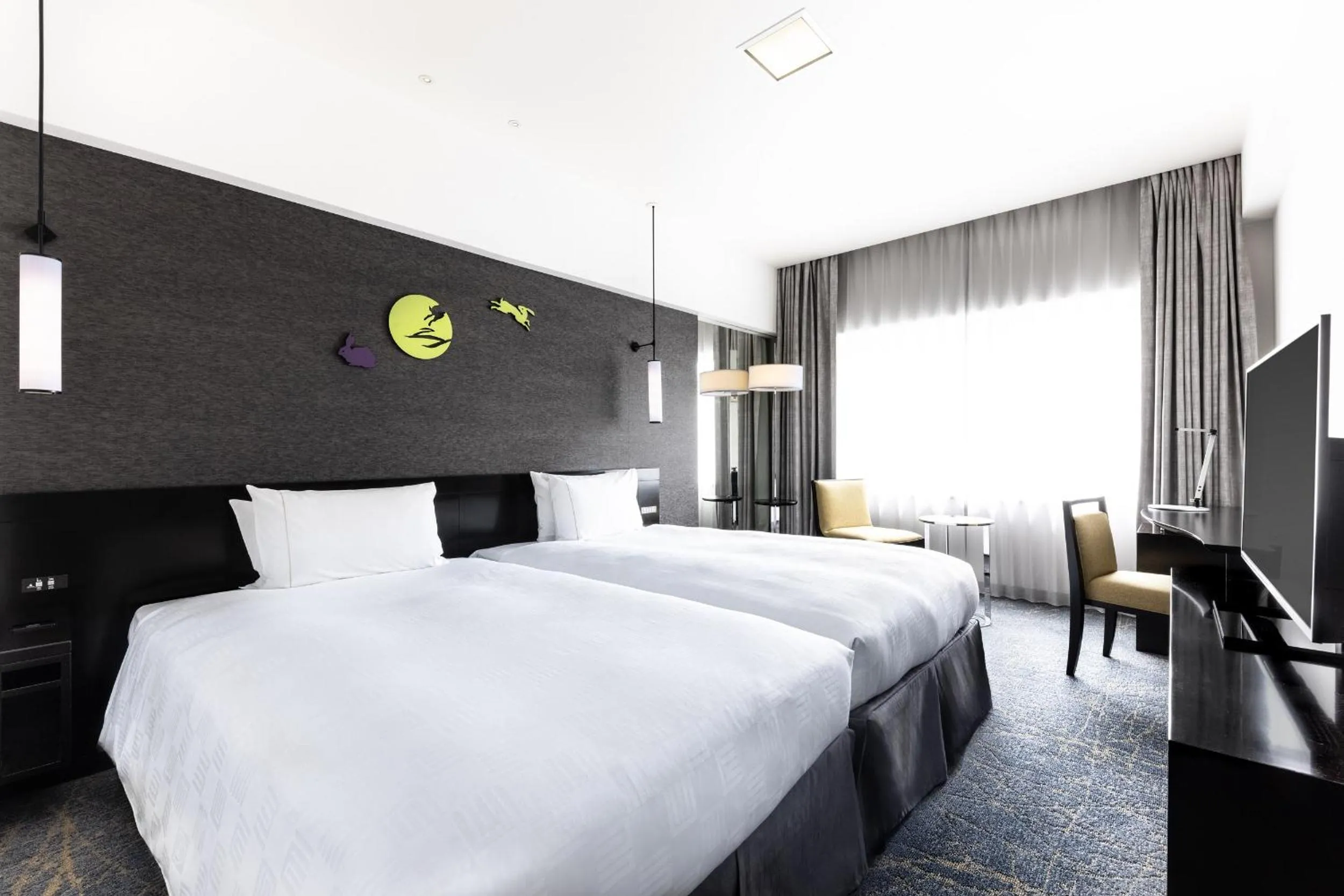 Bed in The Royal Park Hotel Kyoto Sanjo