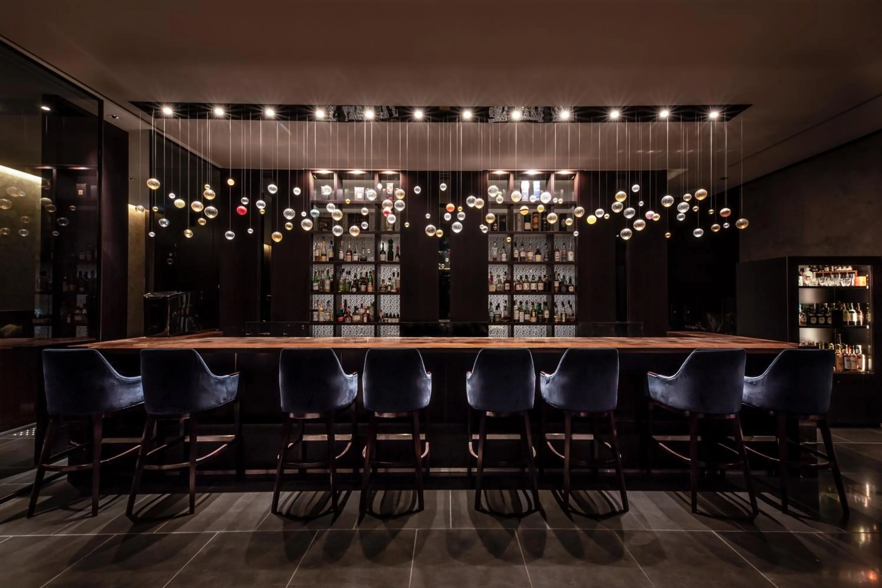 Lounge or bar in The Royal Park Hotel Kyoto Sanjo