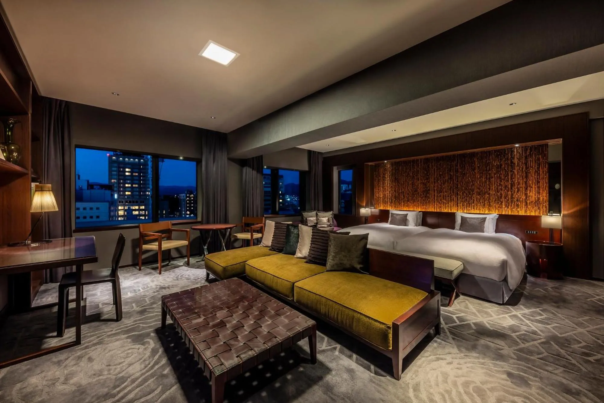 Bed in The Royal Park Hotel Kyoto Sanjo