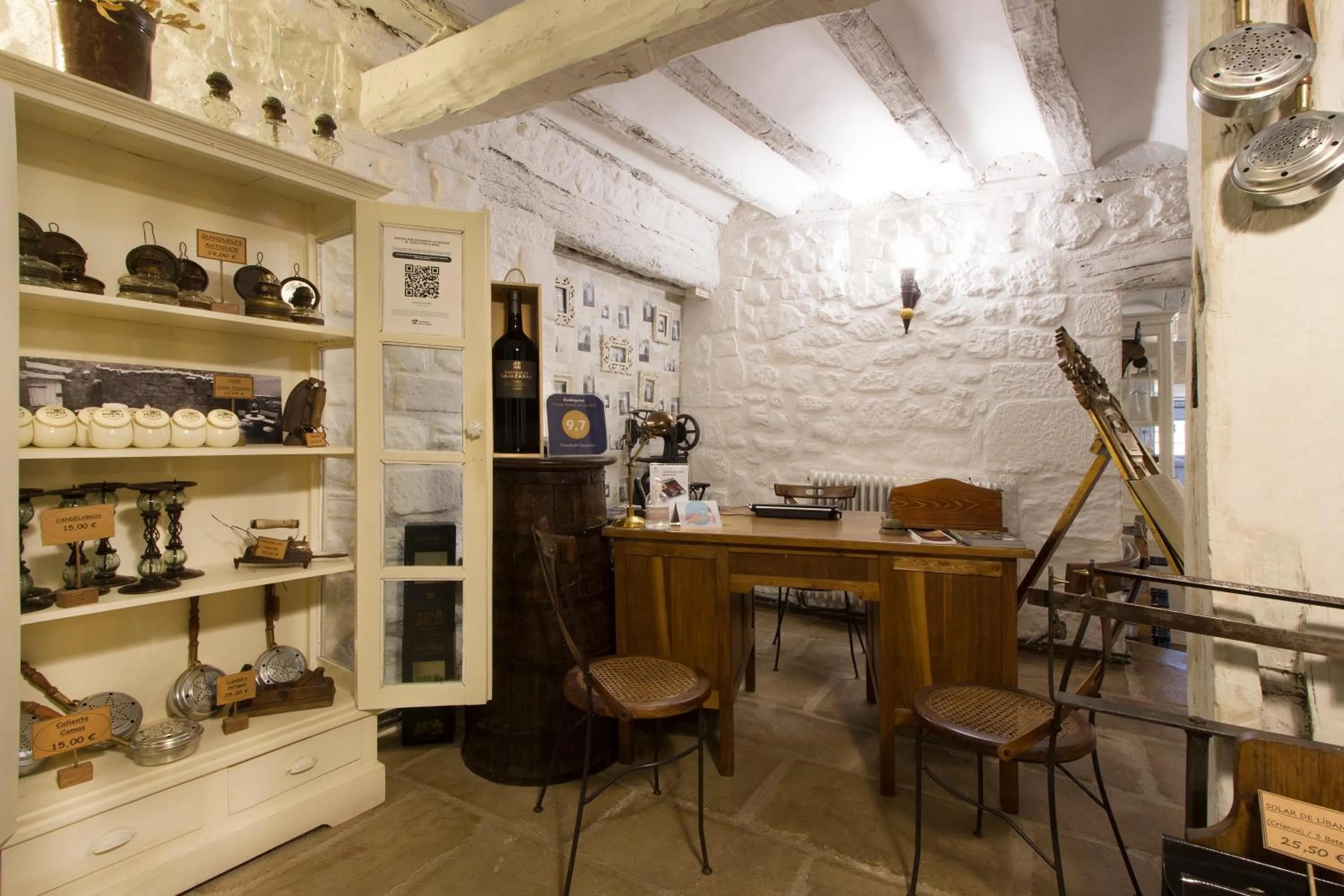 Lobby or reception in Hotel Boutique Posada de Sajazarra