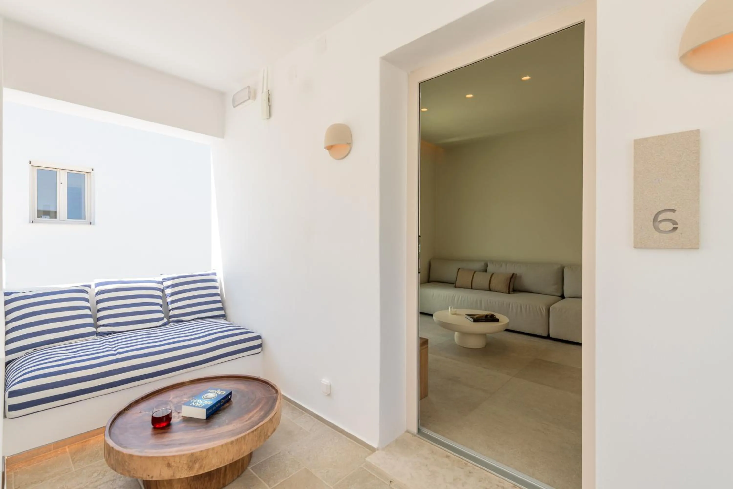 Balcony/Terrace, Bed in Hotel Eleni