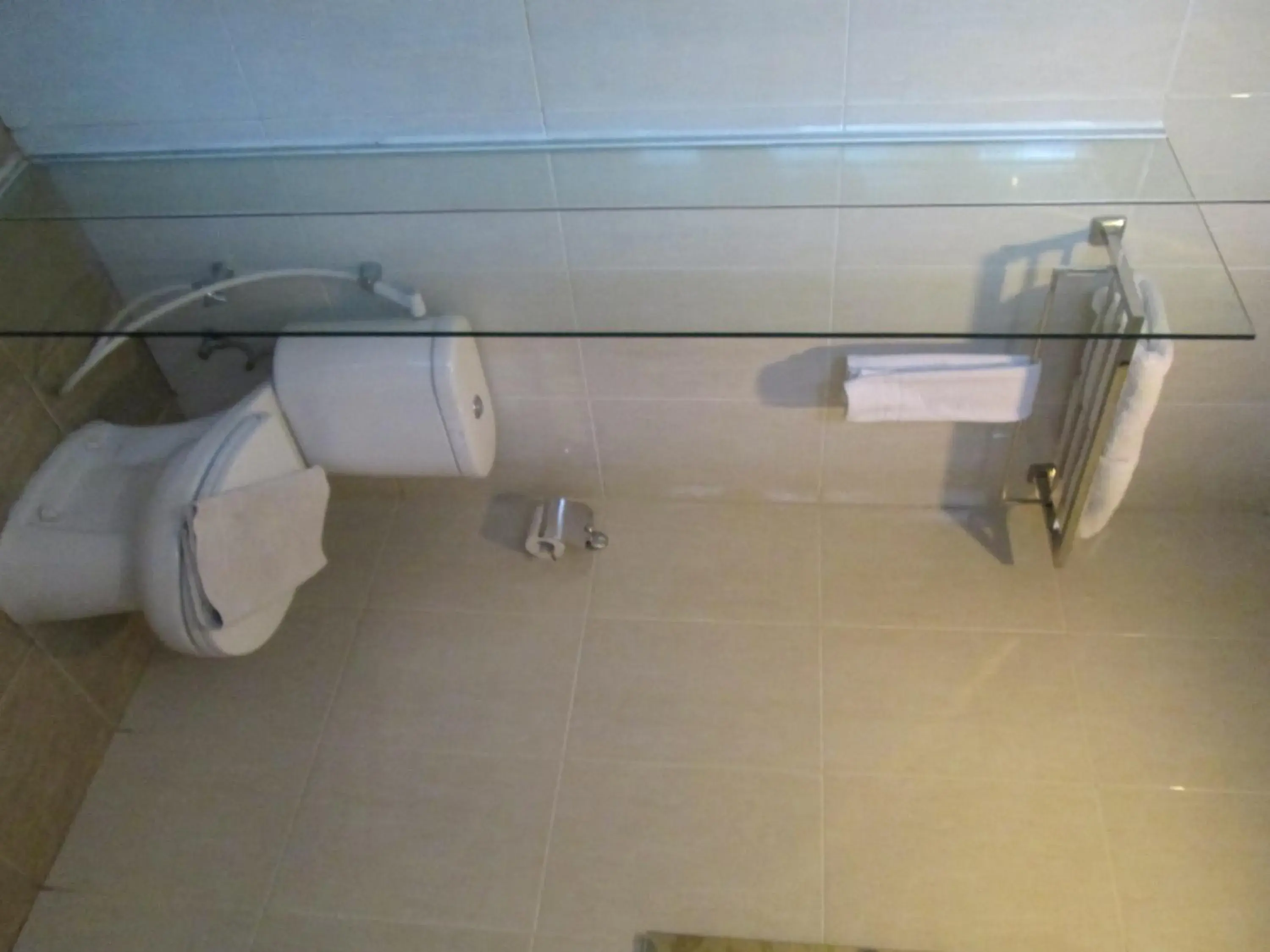 Bathroom in Vio Cimanuk Bandung - Managed By Dafam Hotels
