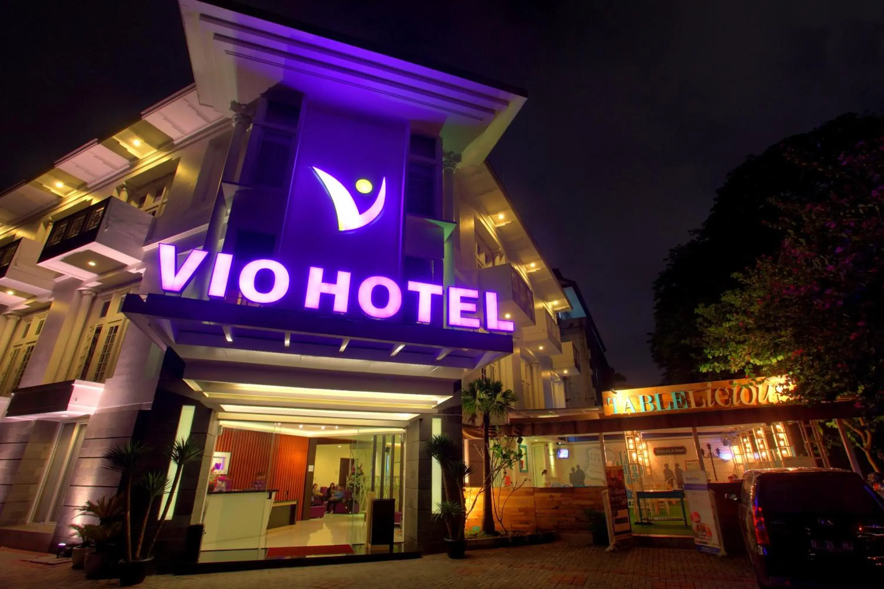 Facade/entrance, Property Building in Vio Cimanuk Bandung - Managed By Dafam Hotels