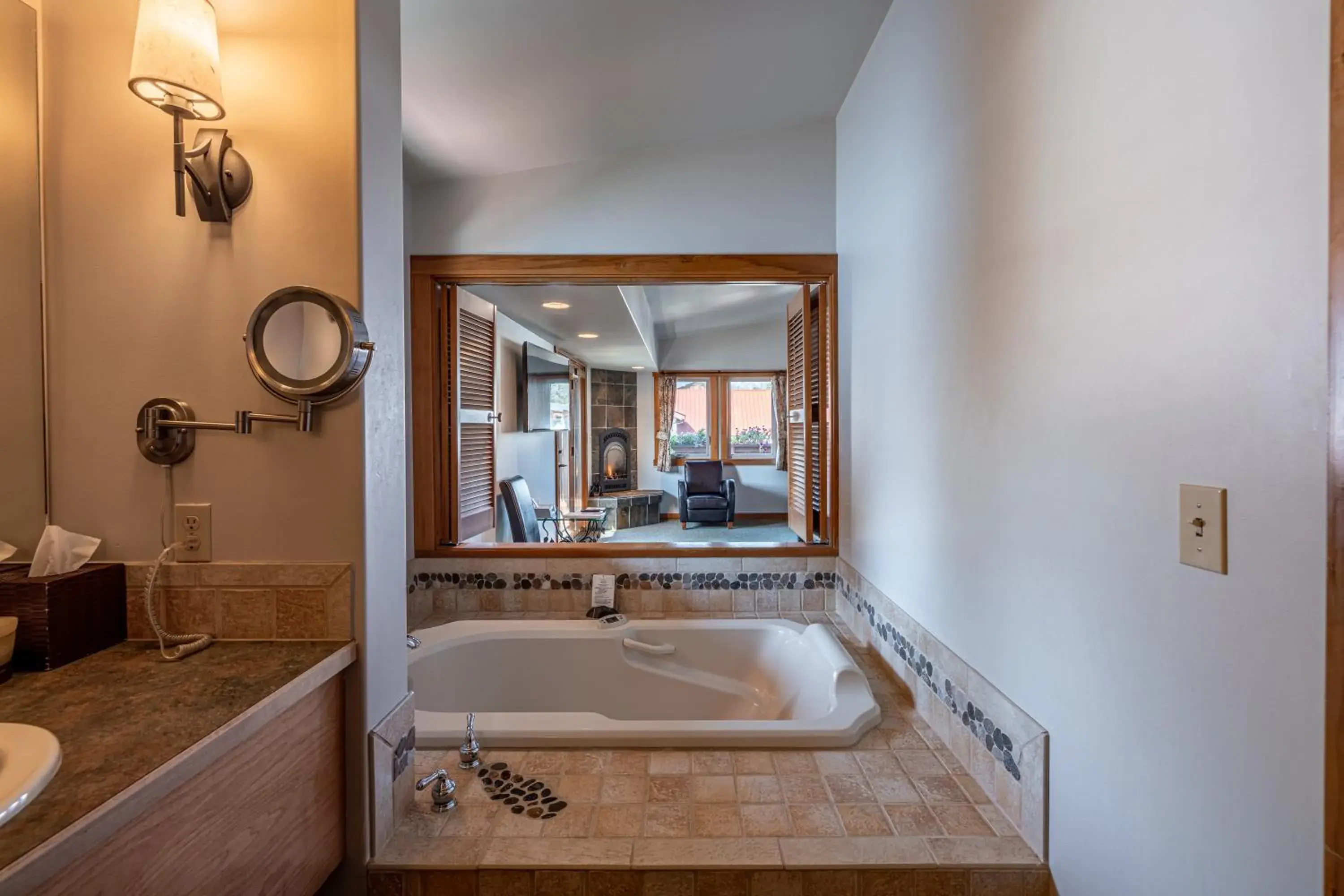 Deluxe Suite with Spa Bath in Landhaus Erika Deluxe Suite with Spa Bath in Landhaus Erika