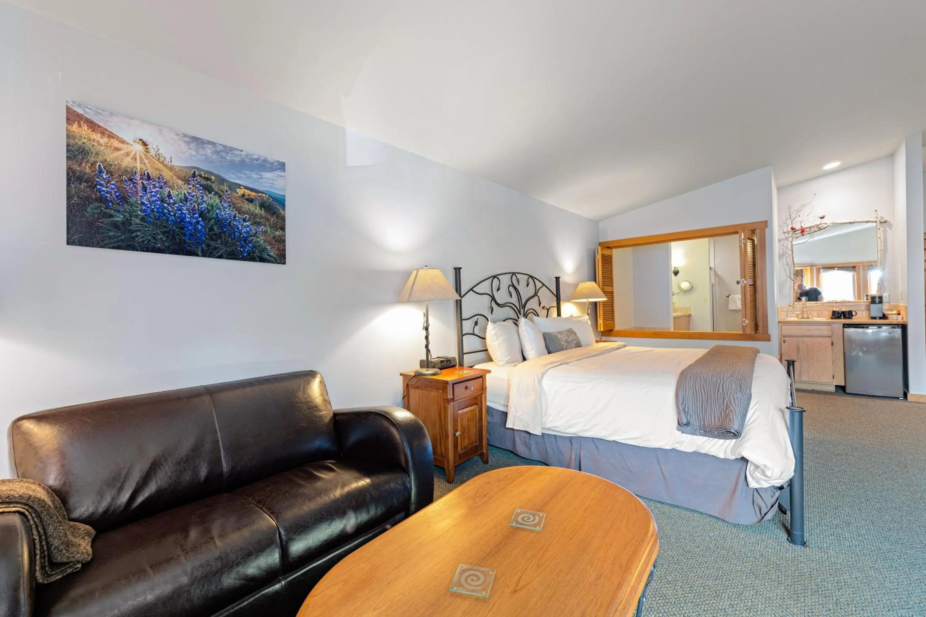 Seating area in Solstice Suites