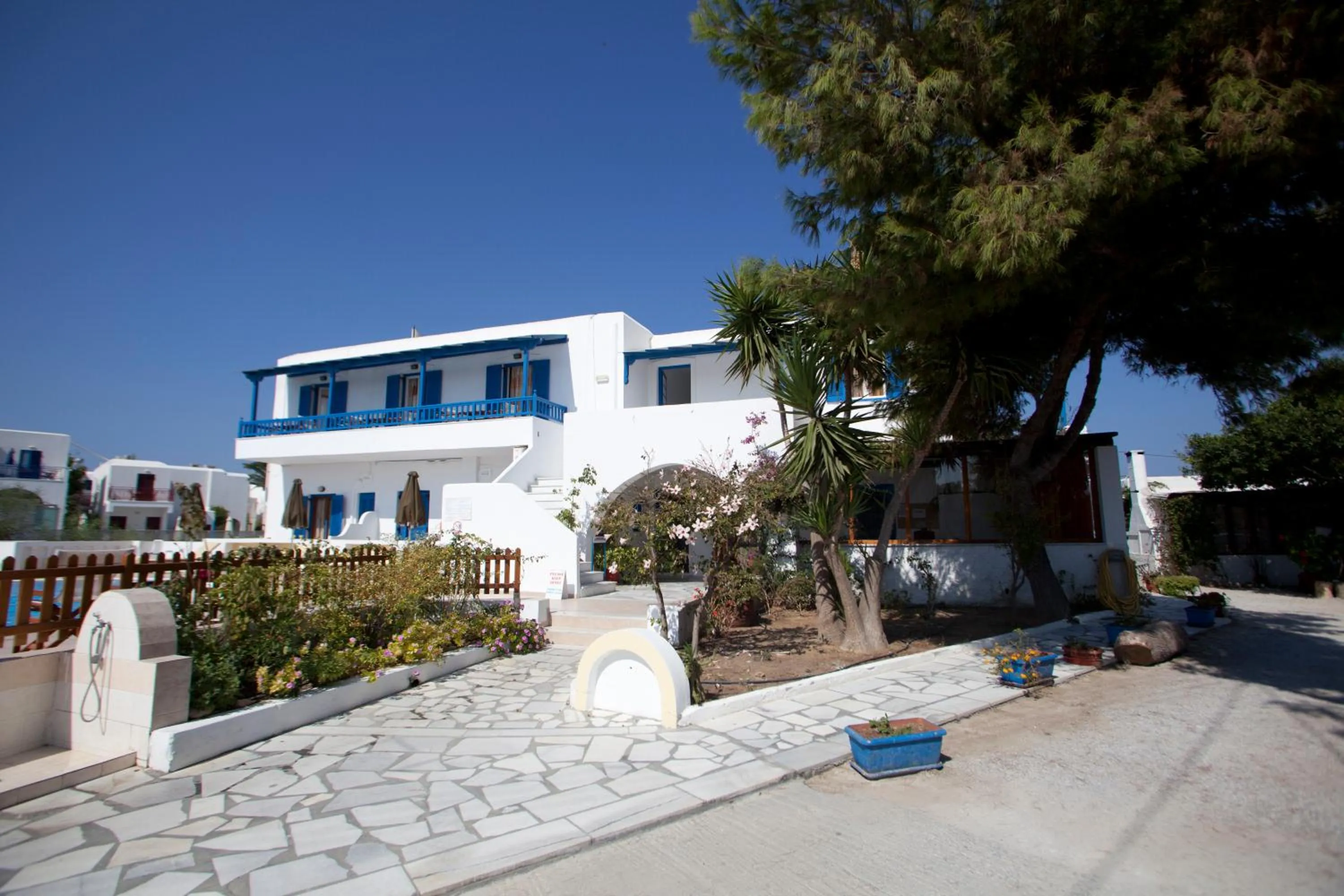 Facade/entrance in Anna Studios