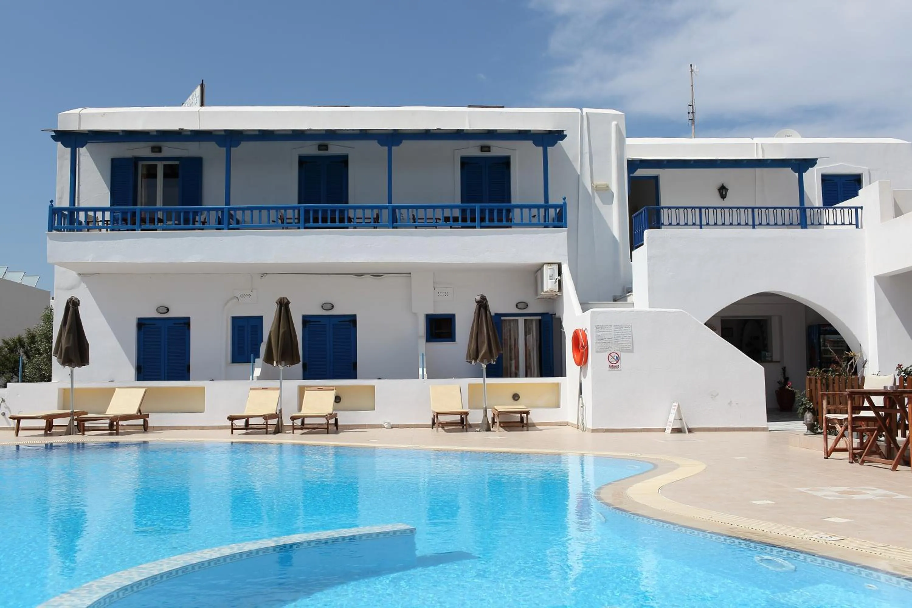 Property building in Anna Studios