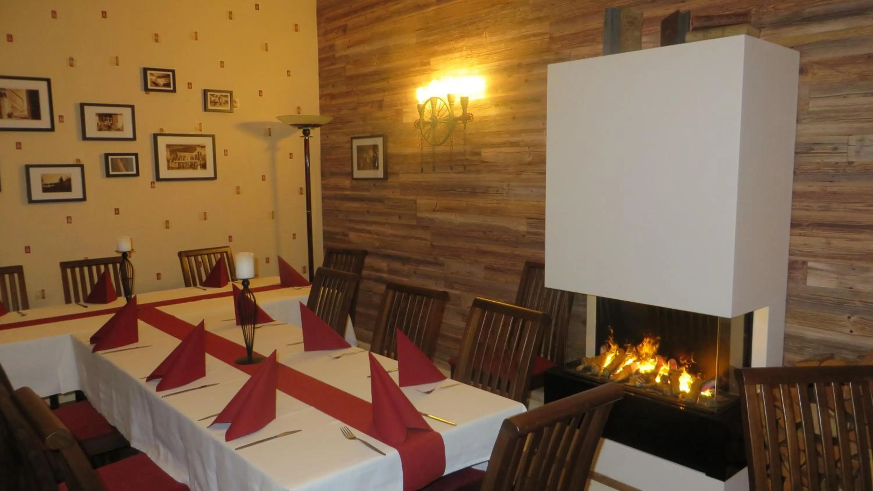 Restaurant/places to eat in Rhodaer Grund