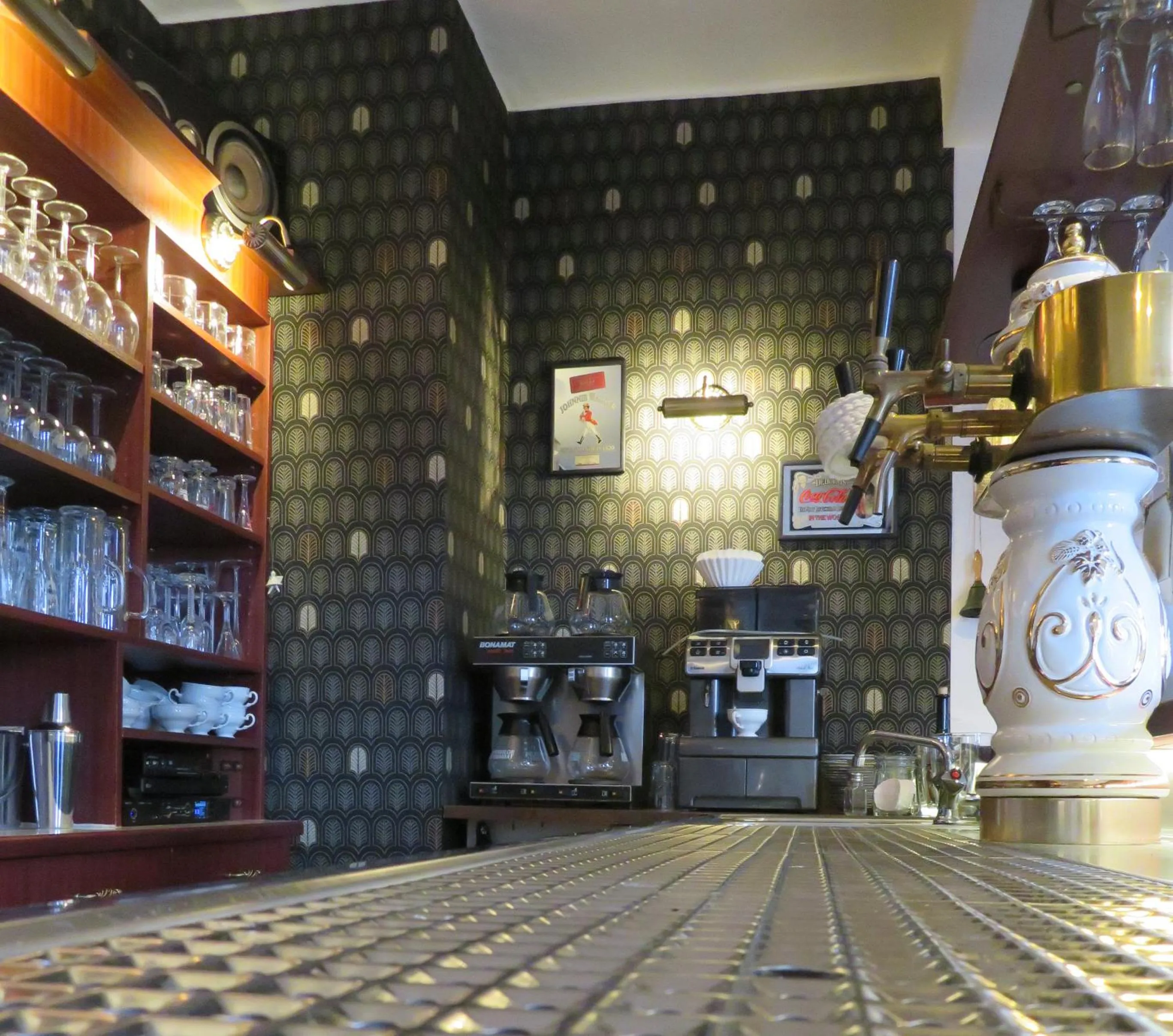 Restaurant/places to eat in Rhodaer Grund