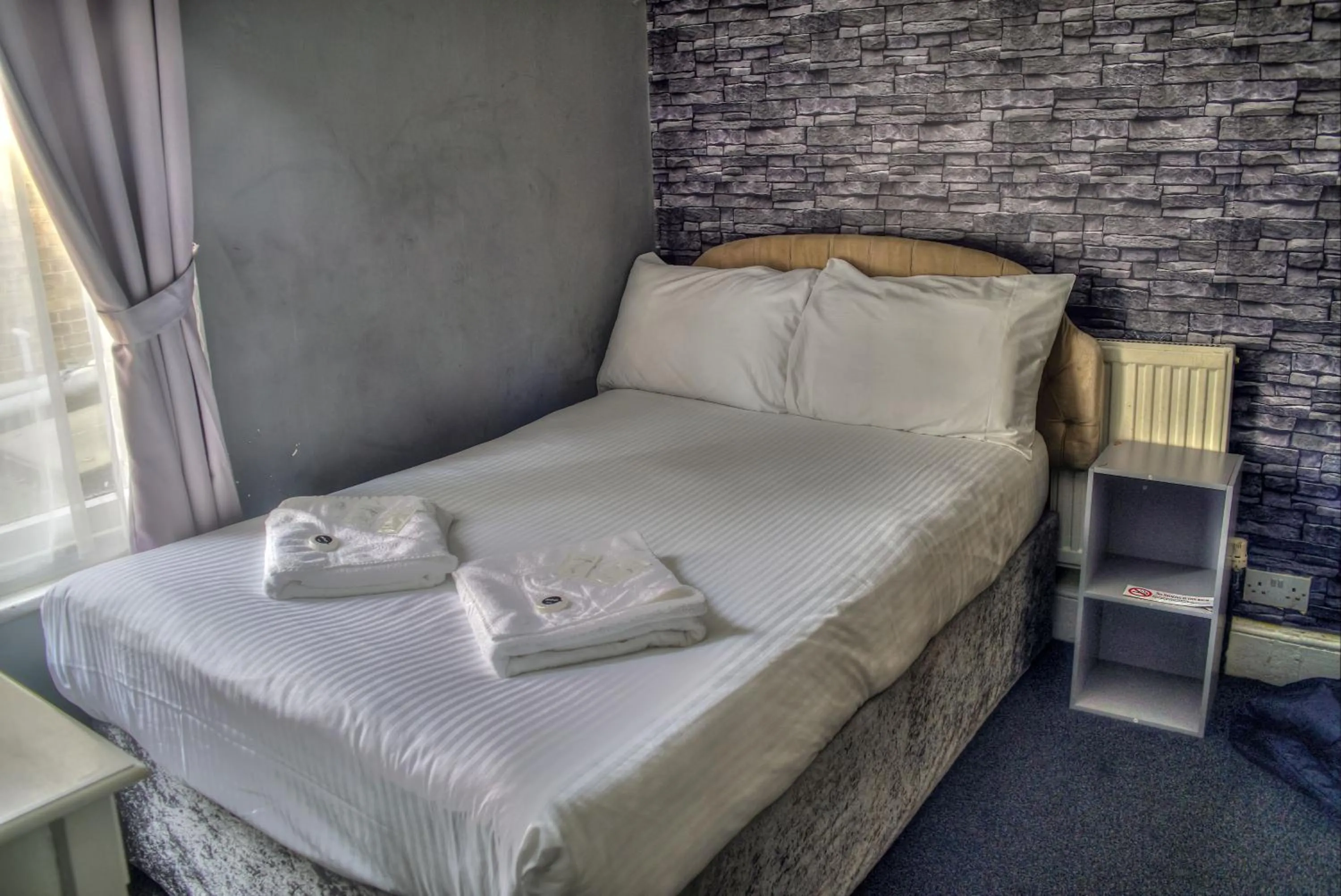 Bedroom, Bed in Villa Rose