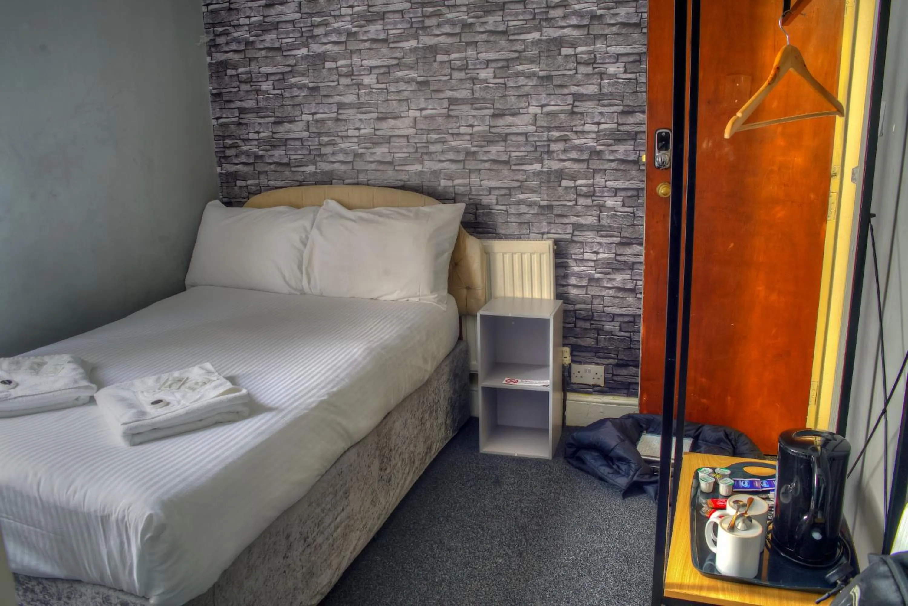 Bedroom, Bed in Villa Rose