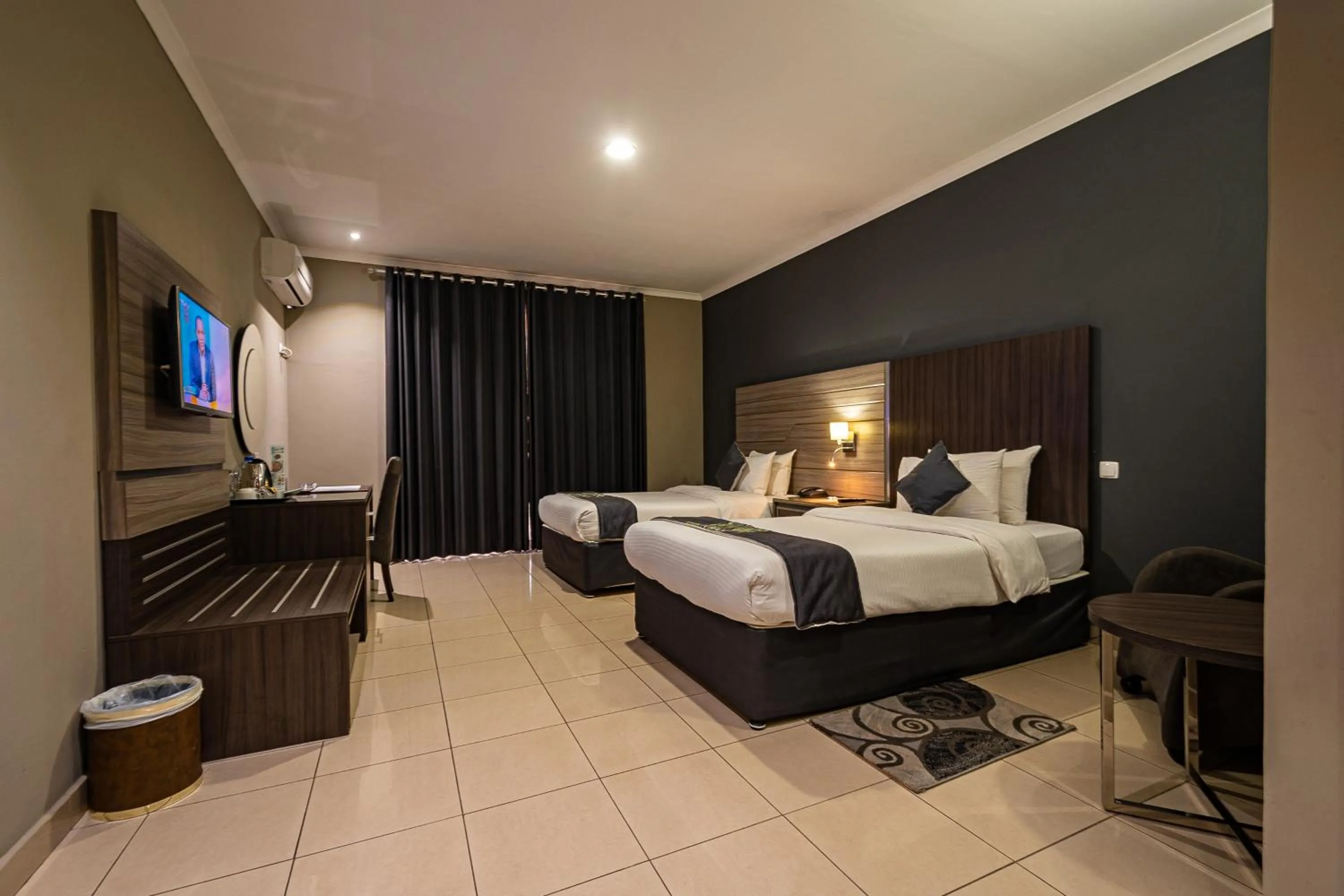 Bed in Hotel Milenio