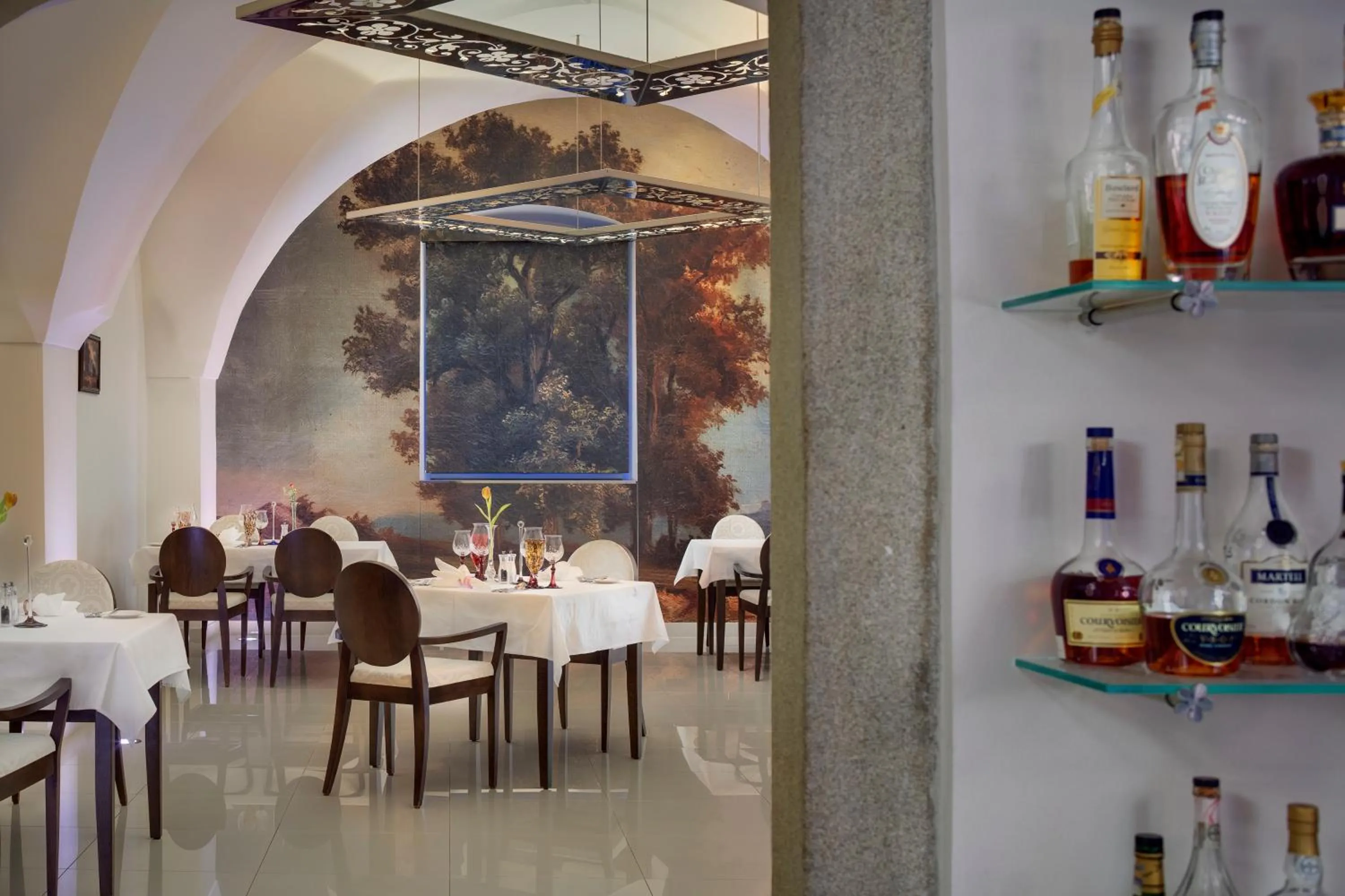Restaurant/places to eat in Chateau Herálec Boutique Hotel & Spa by L'Occitane