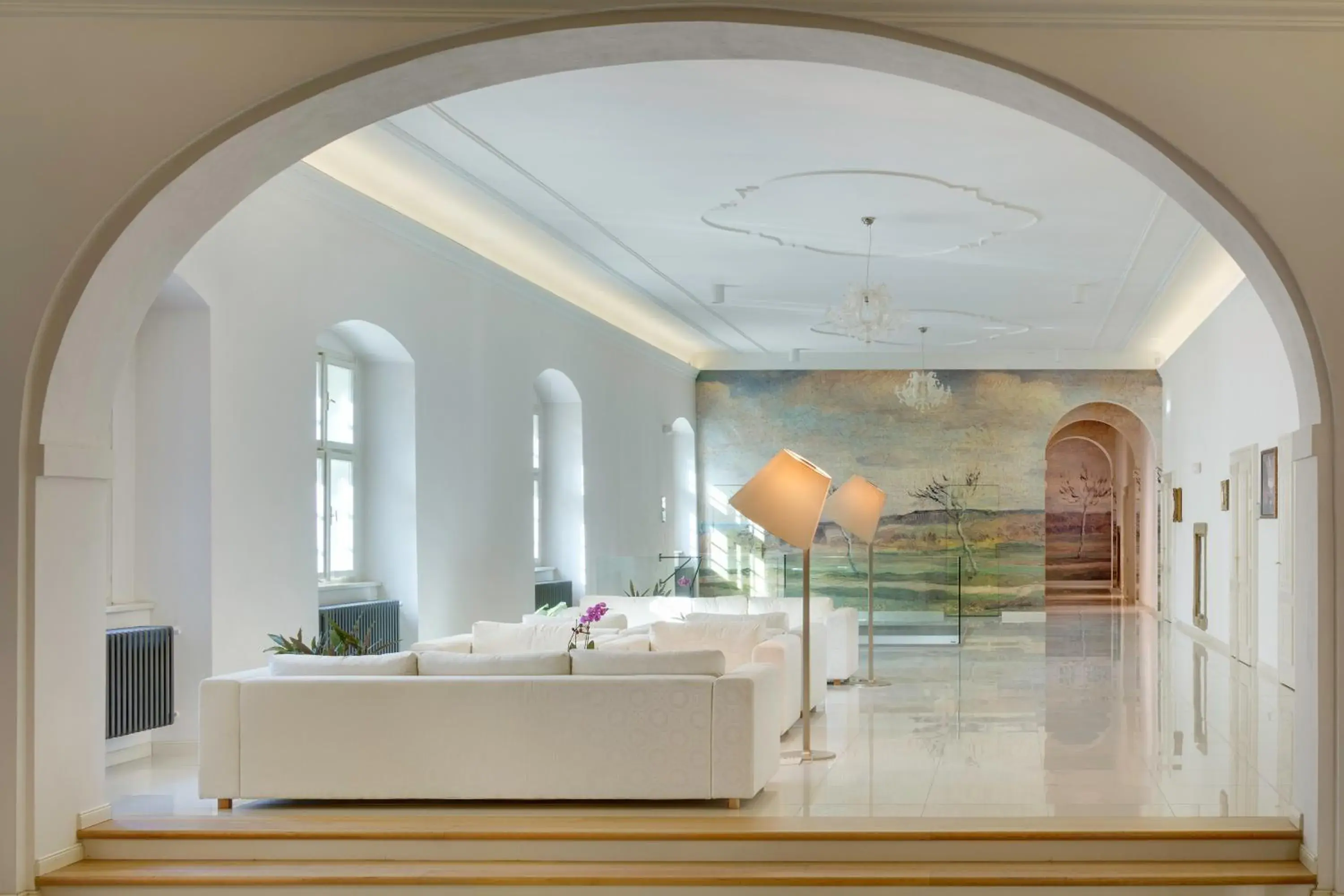 Library, Bed in Chateau Herálec Boutique Hotel & Spa by L'Occitane Library, Bed in Chateau Herálec Boutique Hotel & Spa by L'Occitane