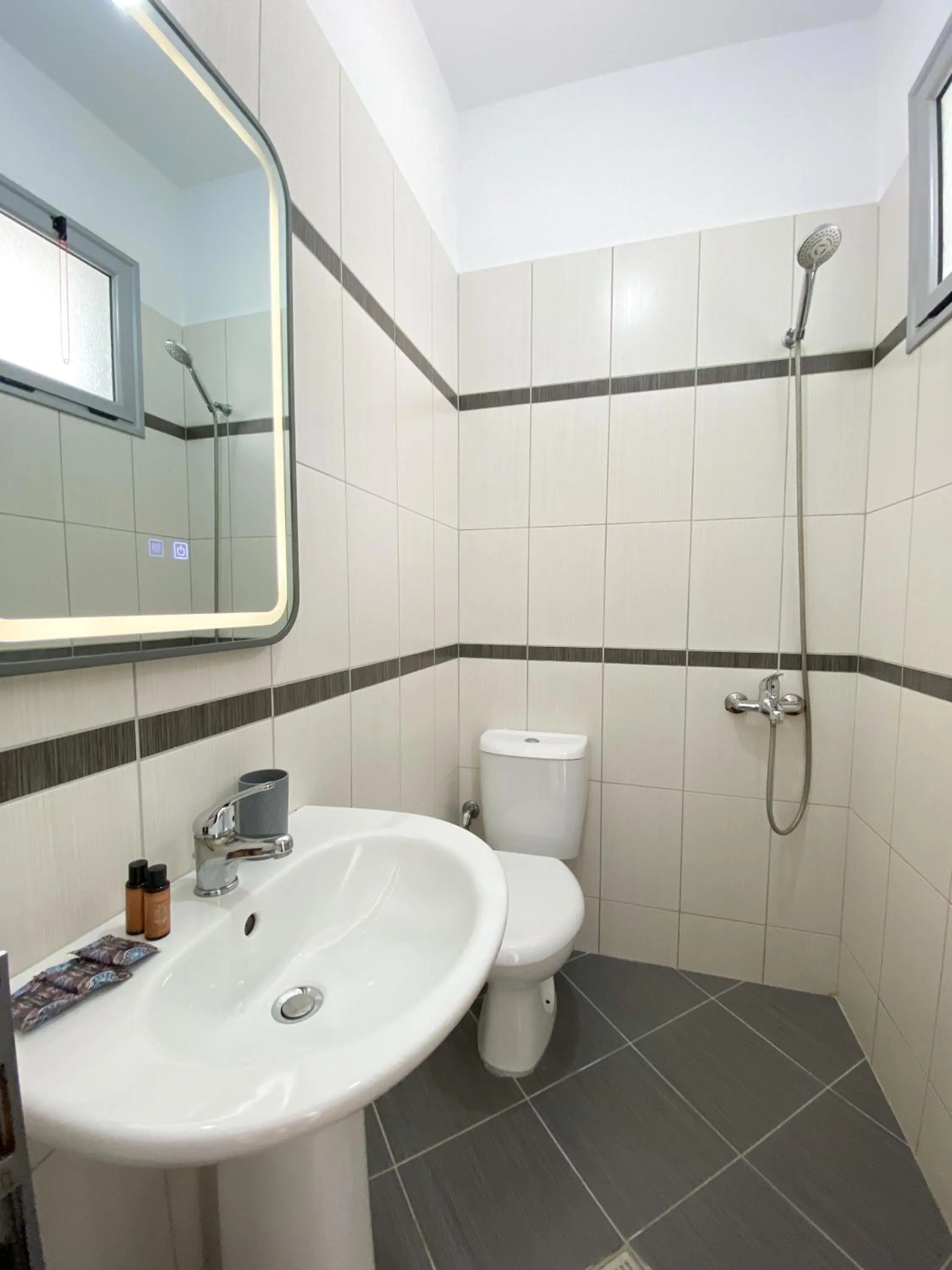 Acta's Rooms