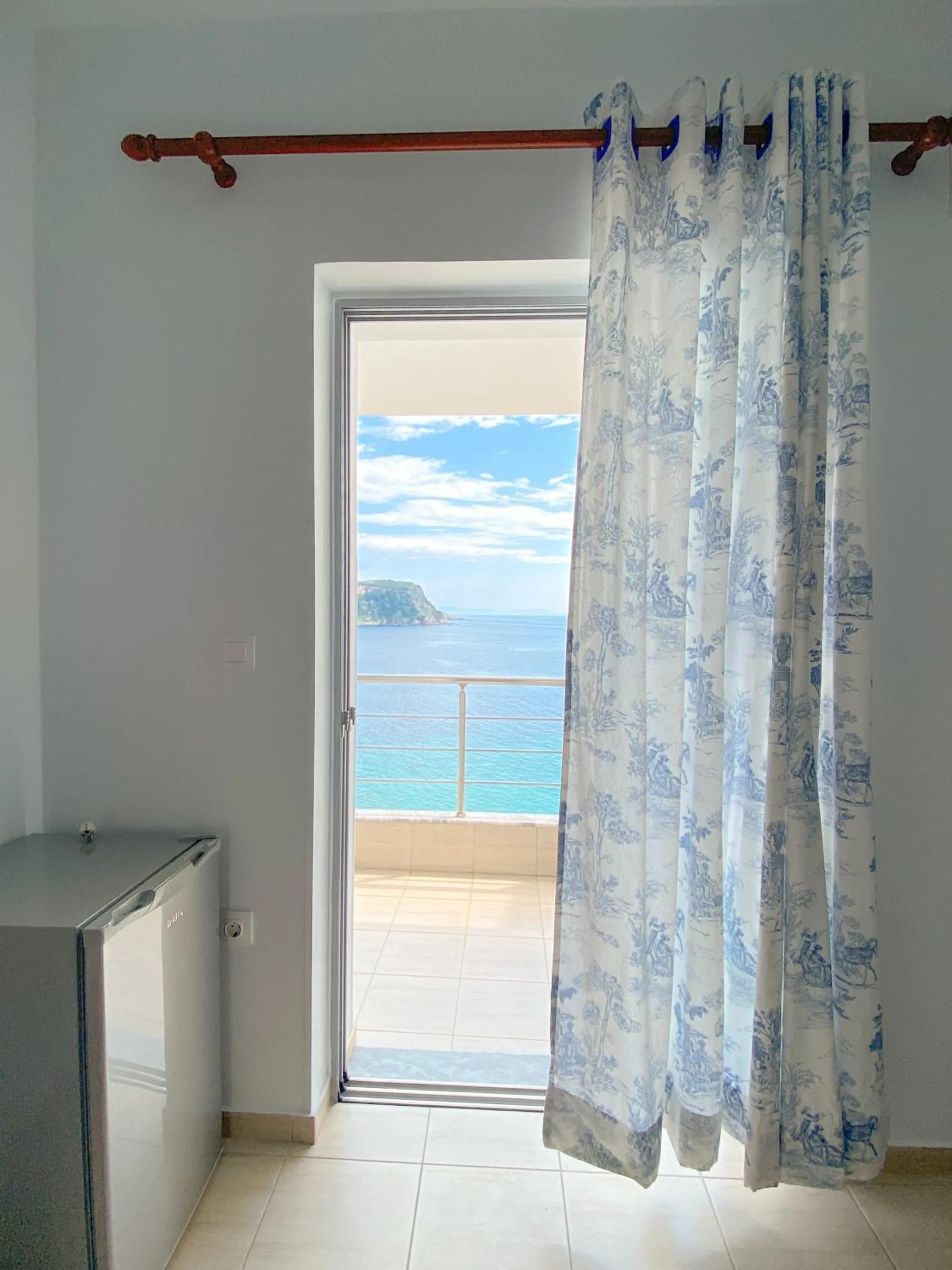 Apartment with Sea View in Acta's Rooms