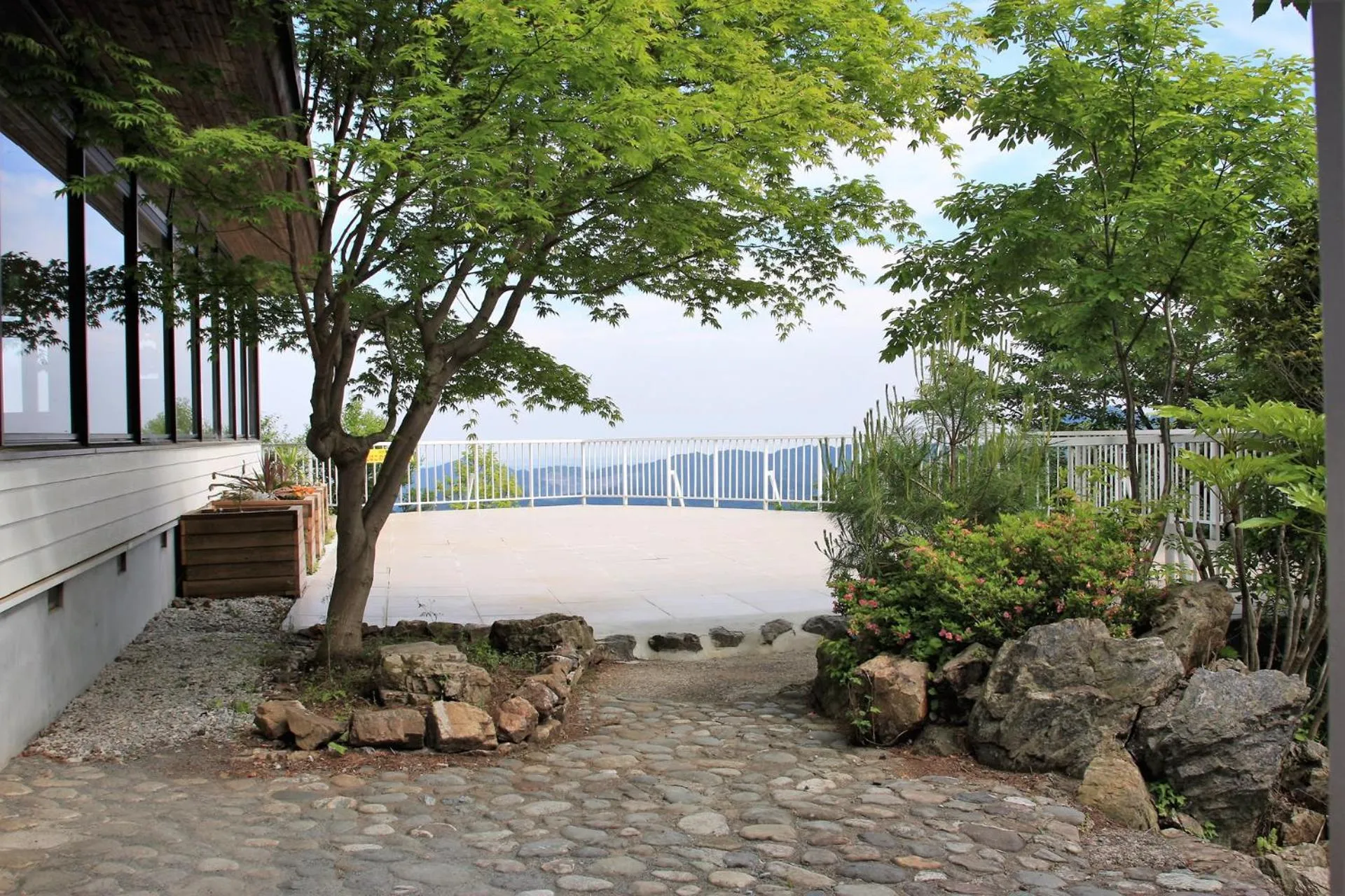 Balcony/Terrace in Shomarutoge Garden House