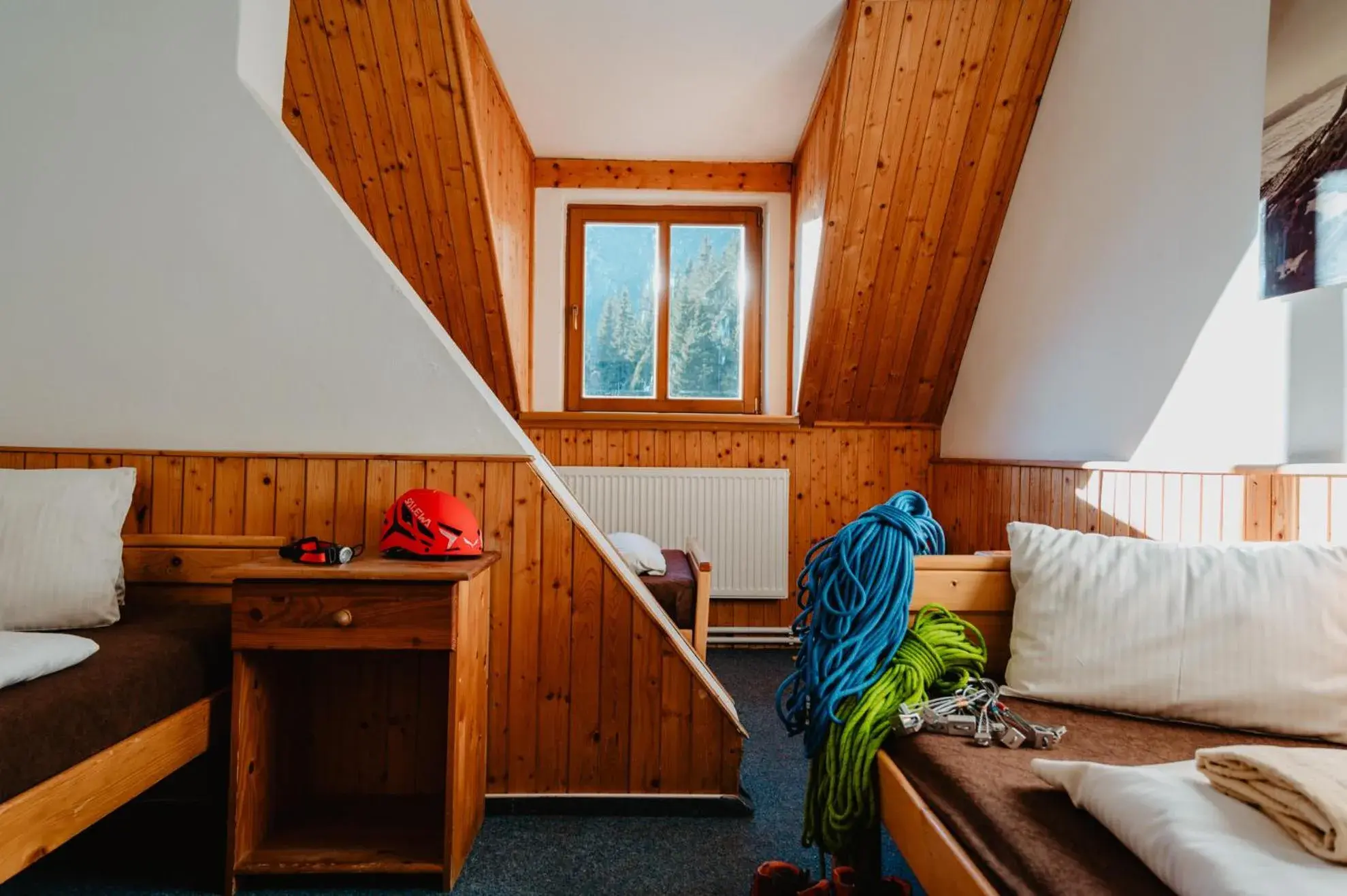 Triple Room with Shared Bathroom in Horský Hotel Popradské Pleso Triple Room with Shared Bathroom in Horský Hotel Popradské Pleso