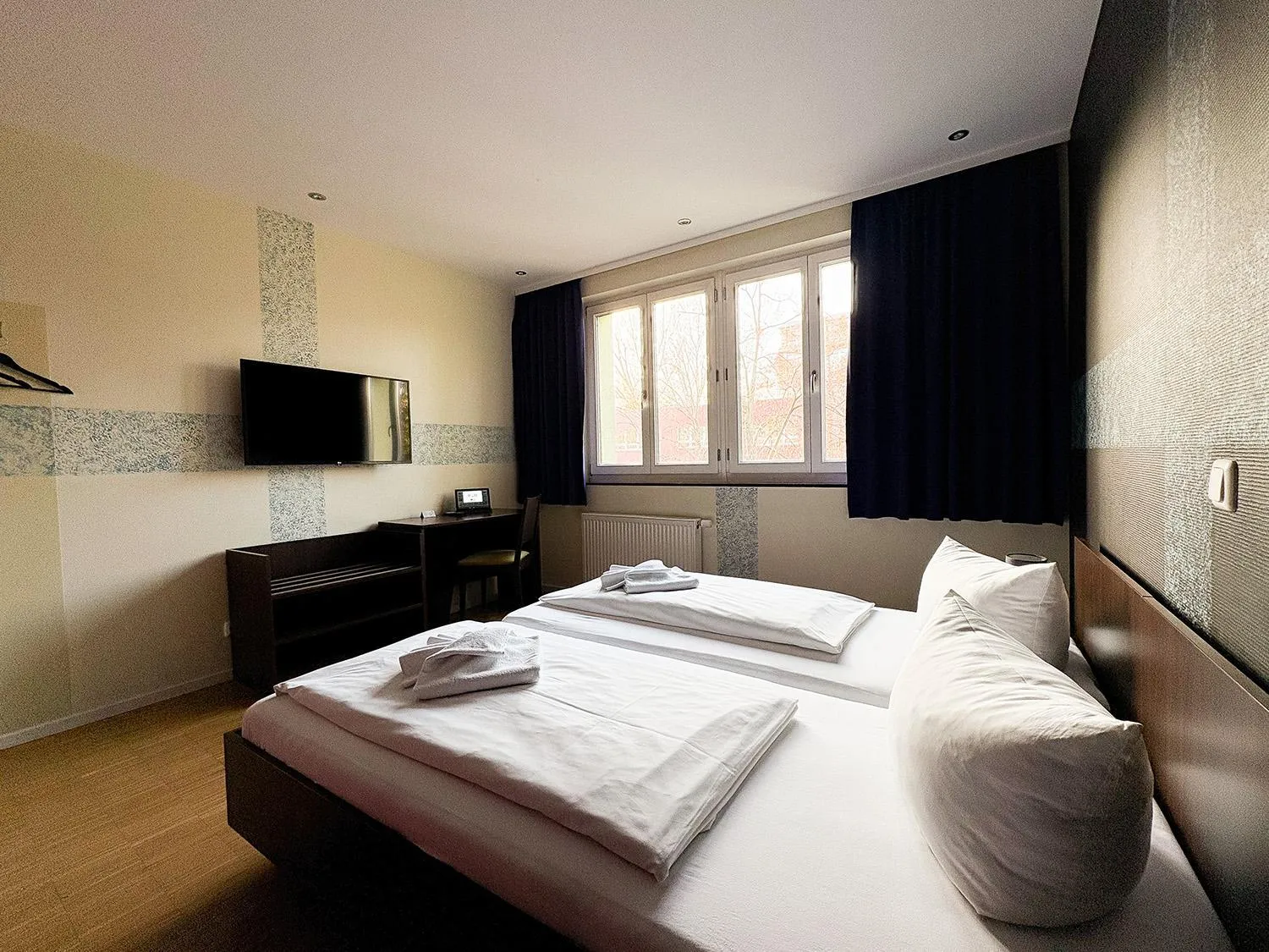 Photo of the whole room, Bed in HOLI City Apart Hotel Berlin