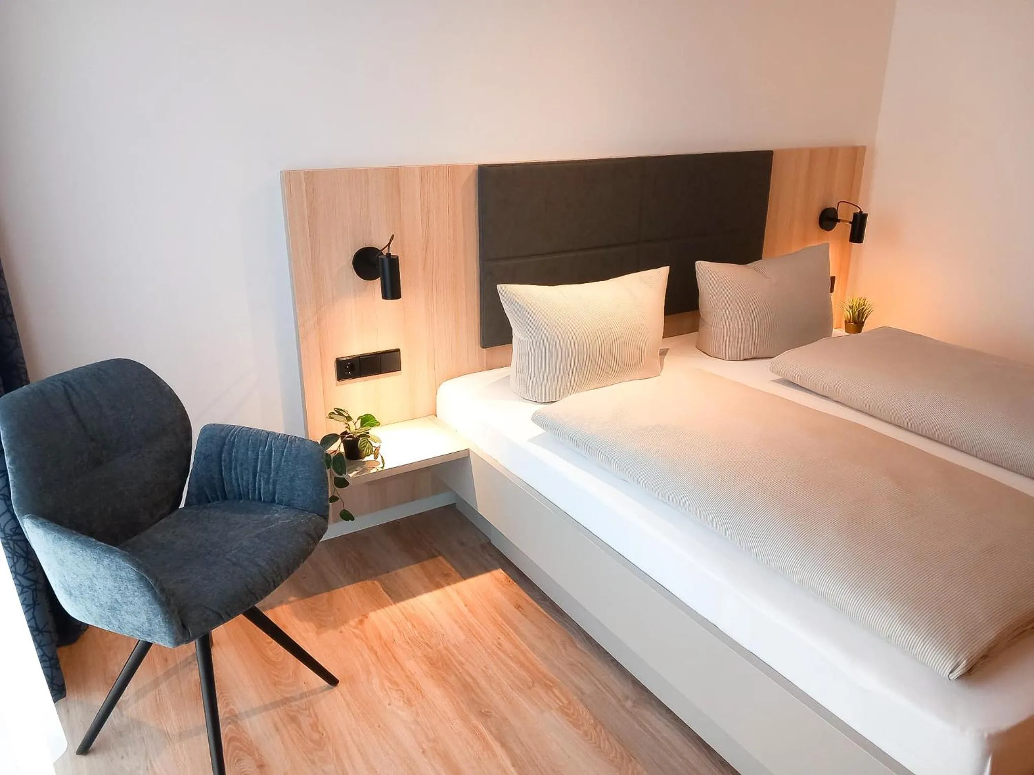 Bed in HOLI City Apart Hotel Berlin