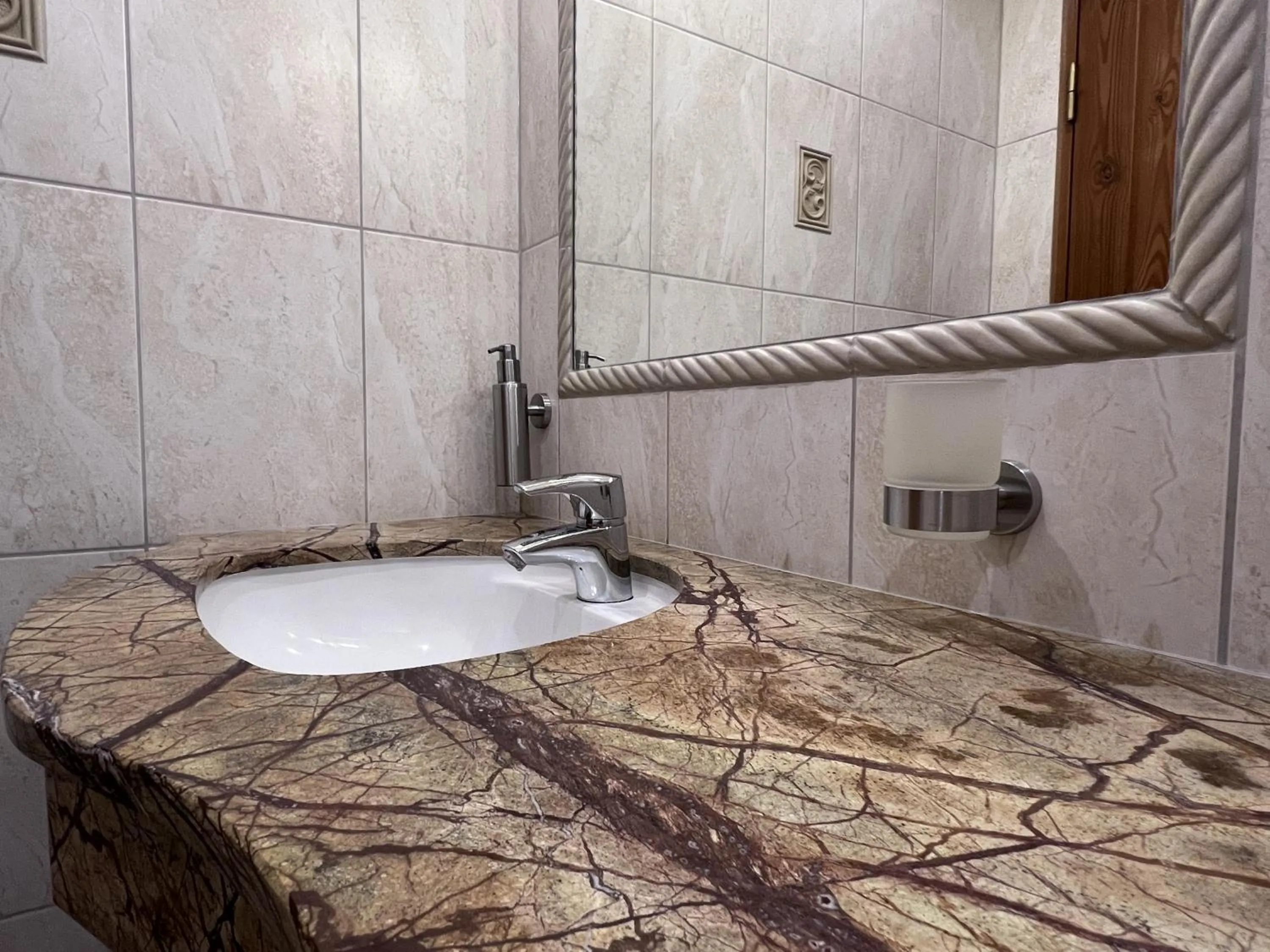 Bathroom in Ränduri Guesthouse