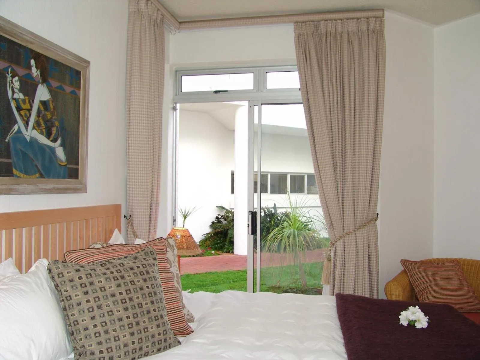 Diaz 15 House on the Bay