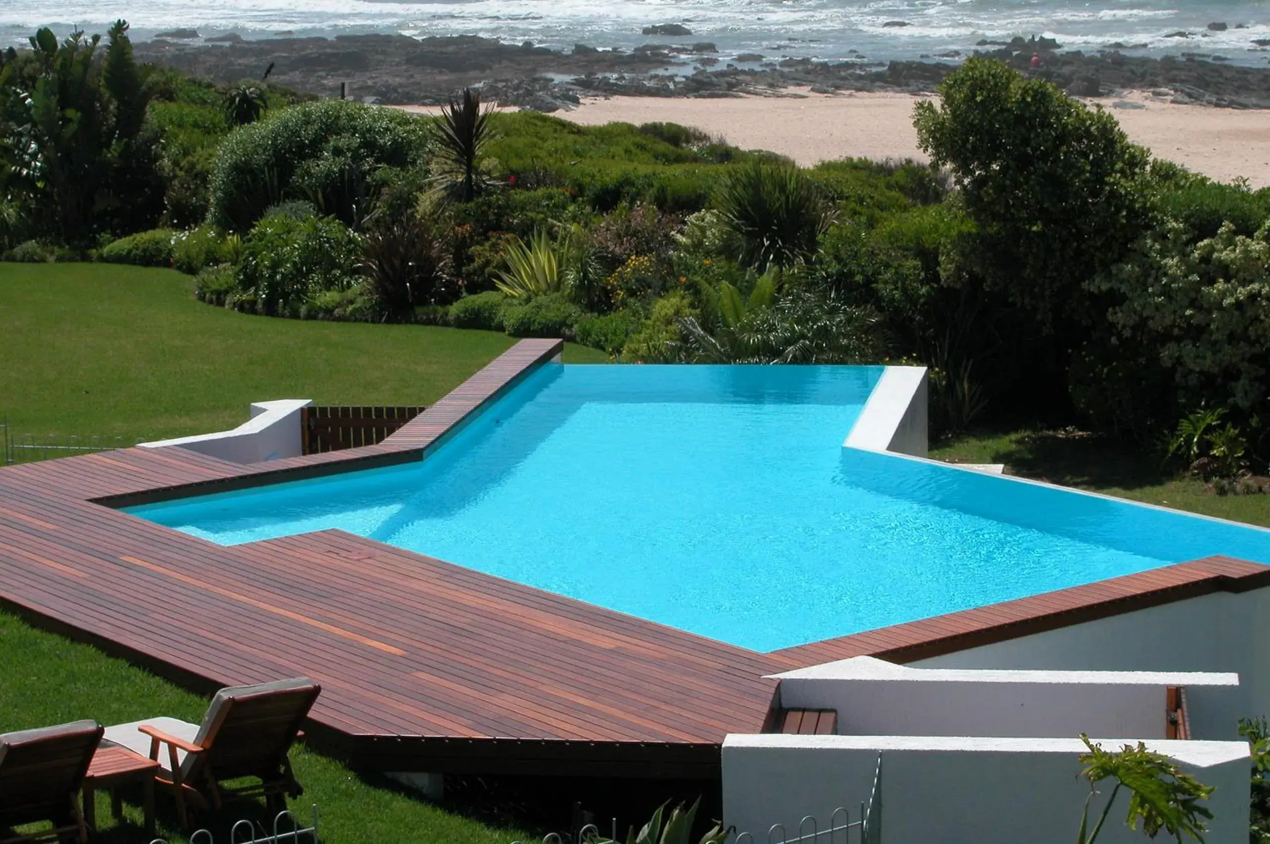 Swimming pool in Diaz 15 House on the Bay Swimming pool in Diaz 15 House on the Bay