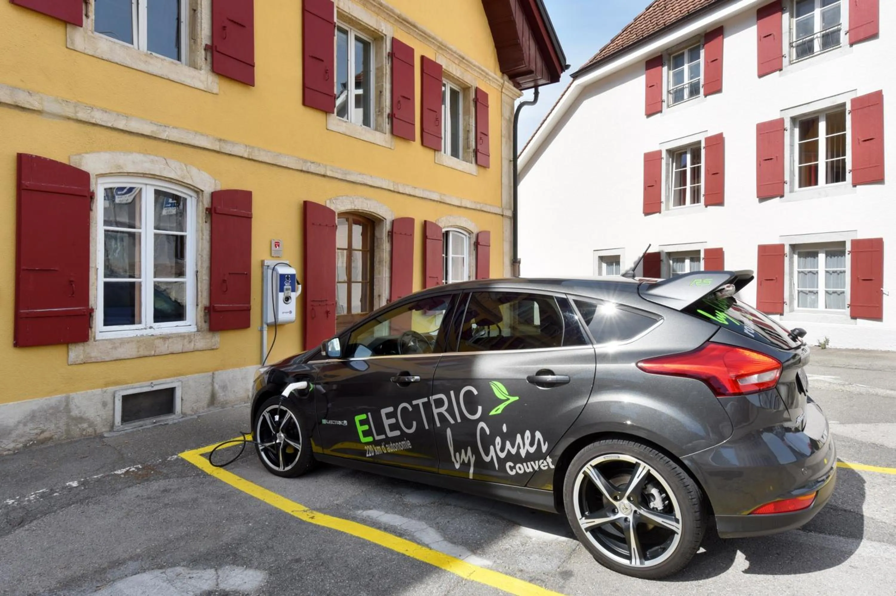 Parking in Hôtel de l'Aigle