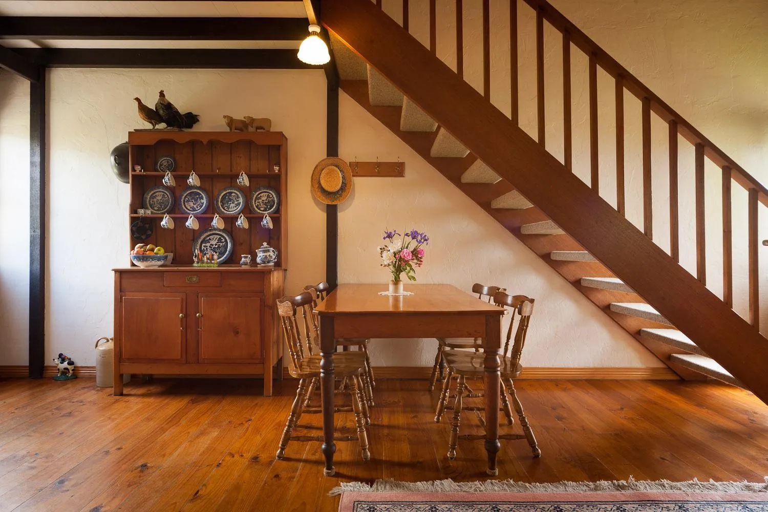 Dining area in Daisy Bank Cottages