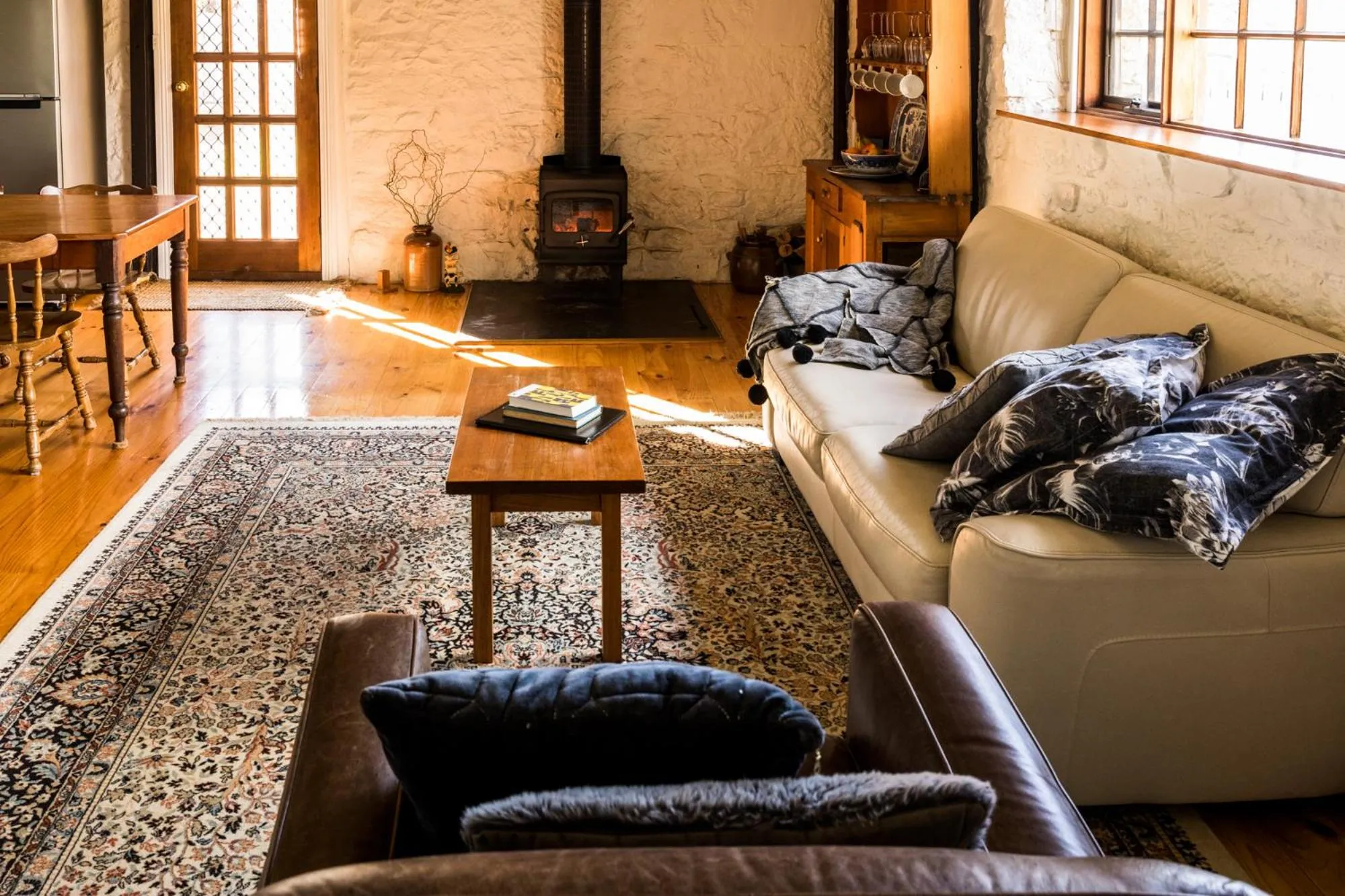 Living room in Daisy Bank Cottages