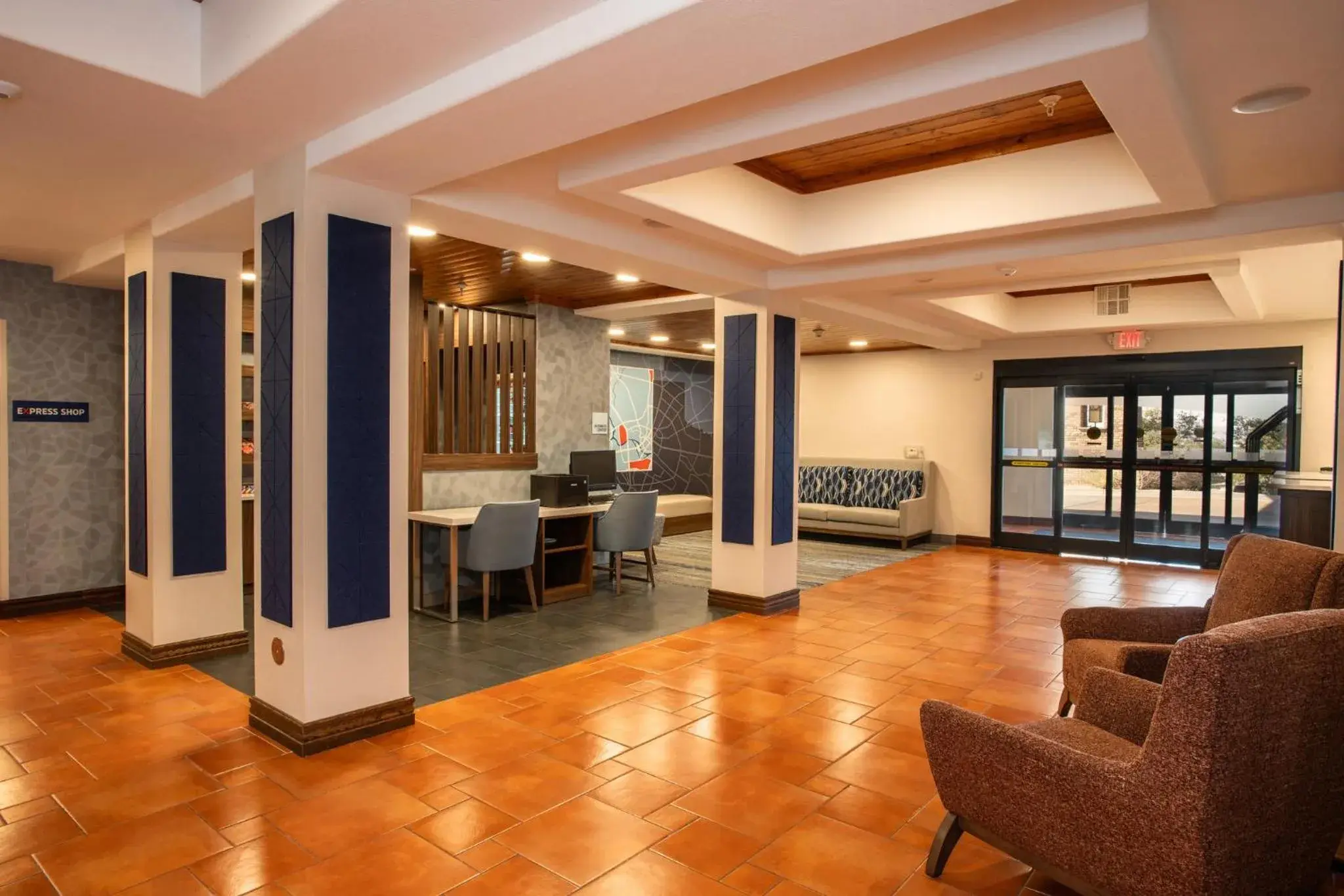 Property building in Holiday Inn Express & Suites Las Cruces North Property building in Holiday Inn Express & Suites Las Cruces North