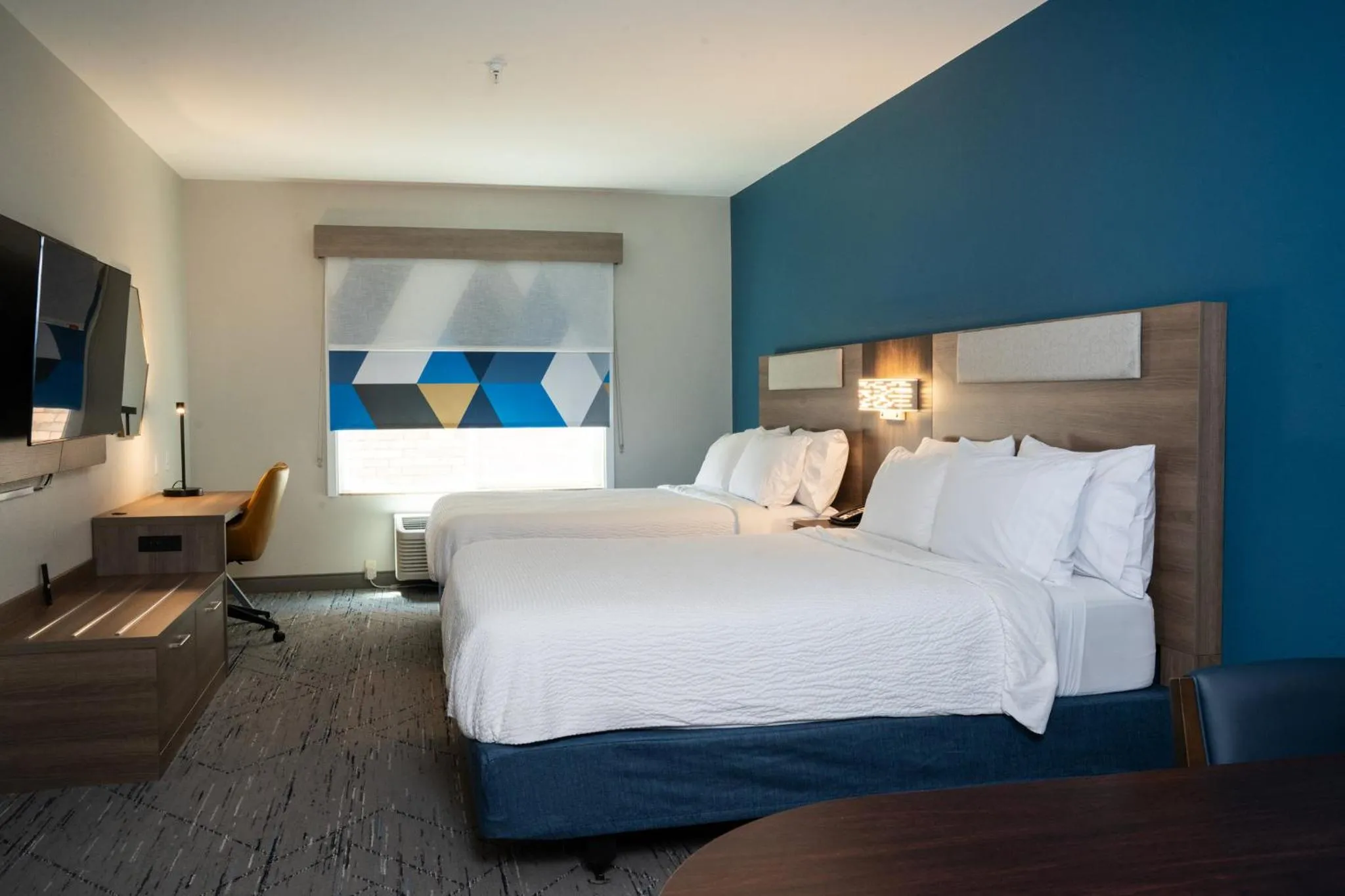 Photo of the whole room, Bed in Holiday Inn Express Las Cruces North by IHG