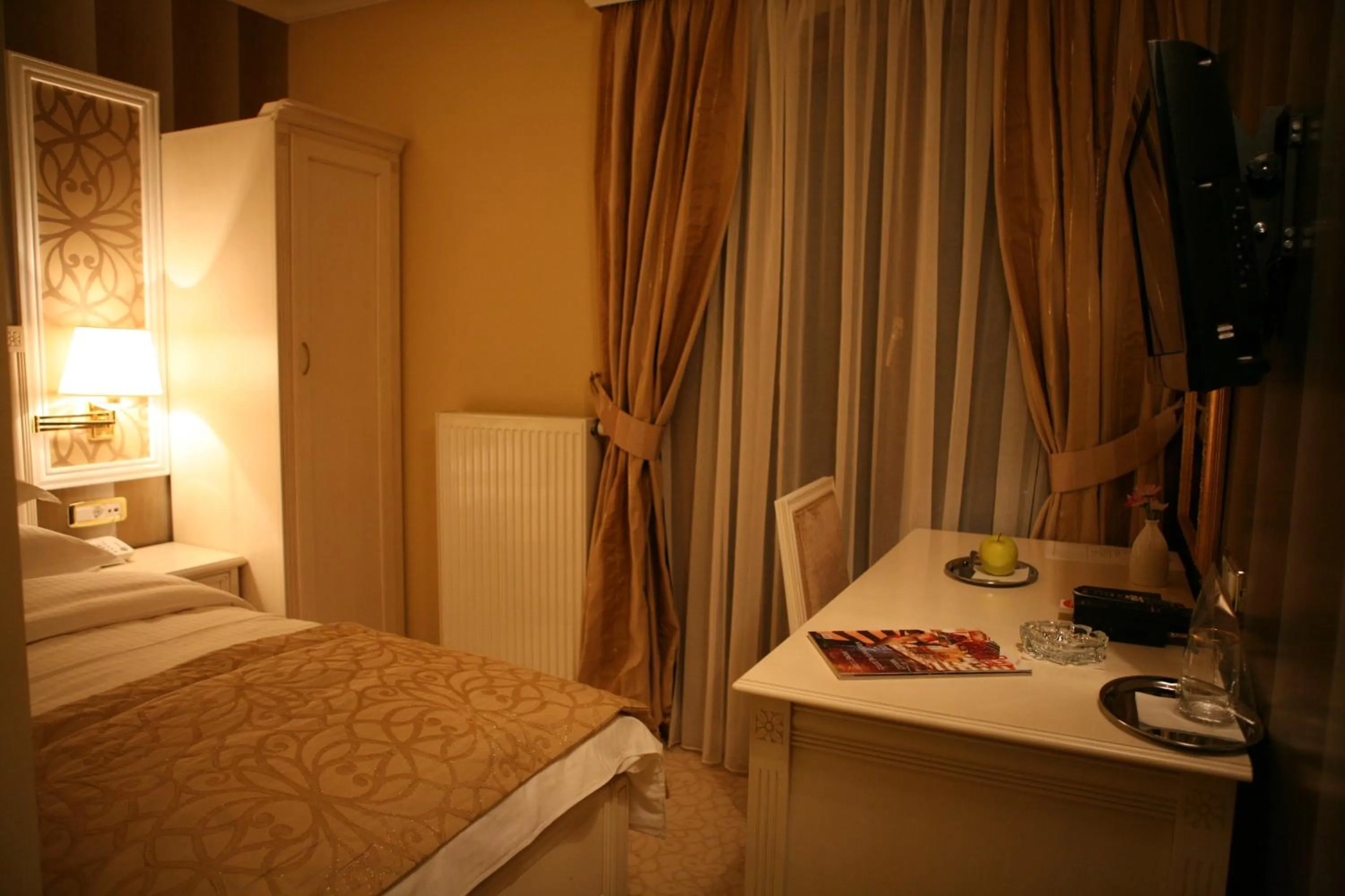 Bed in Hotel Villa Viktorija