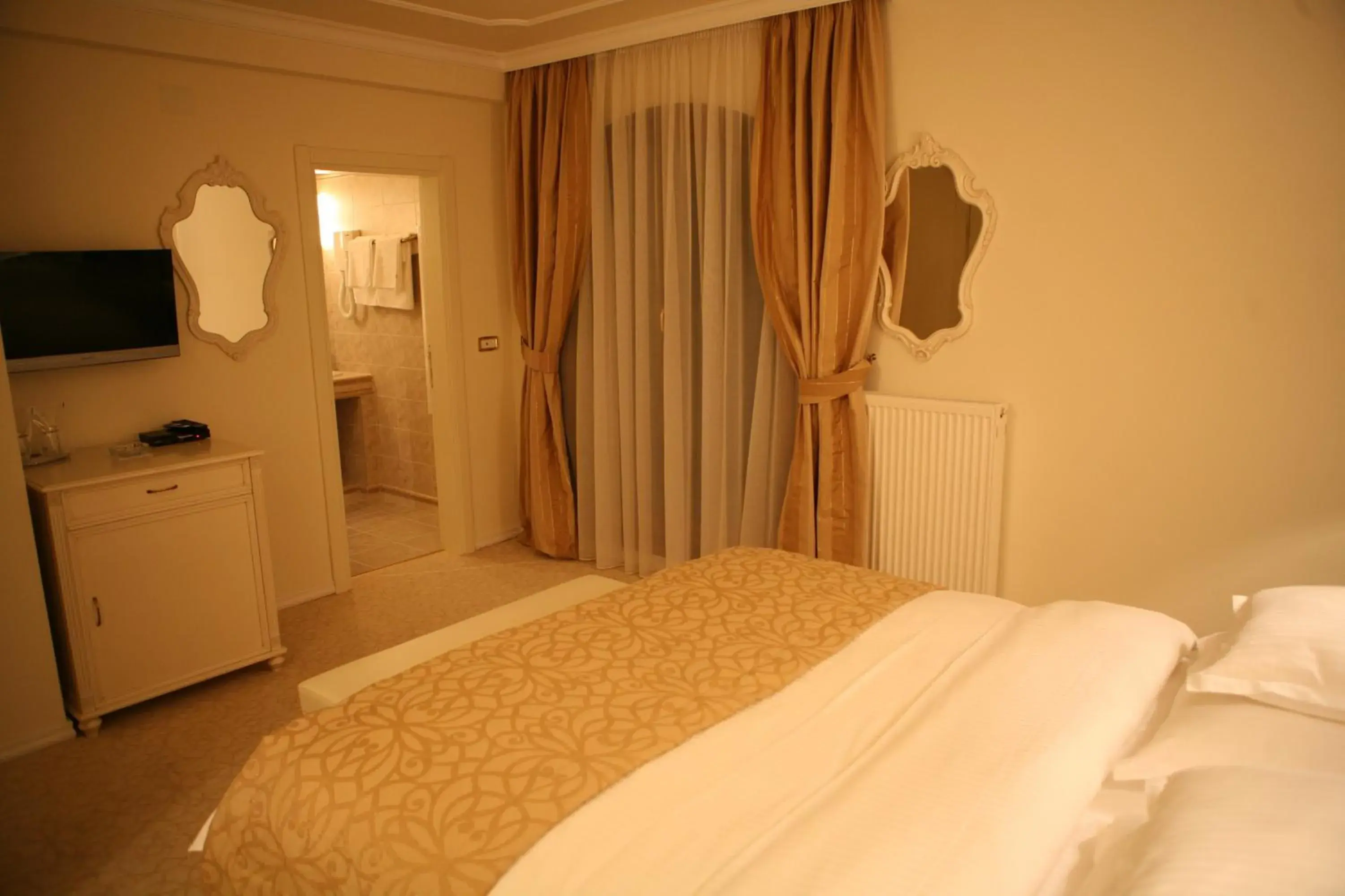 Double Room - single occupancy in Hotel Villa Viktorija Double Room - single occupancy in Hotel Villa Viktorija