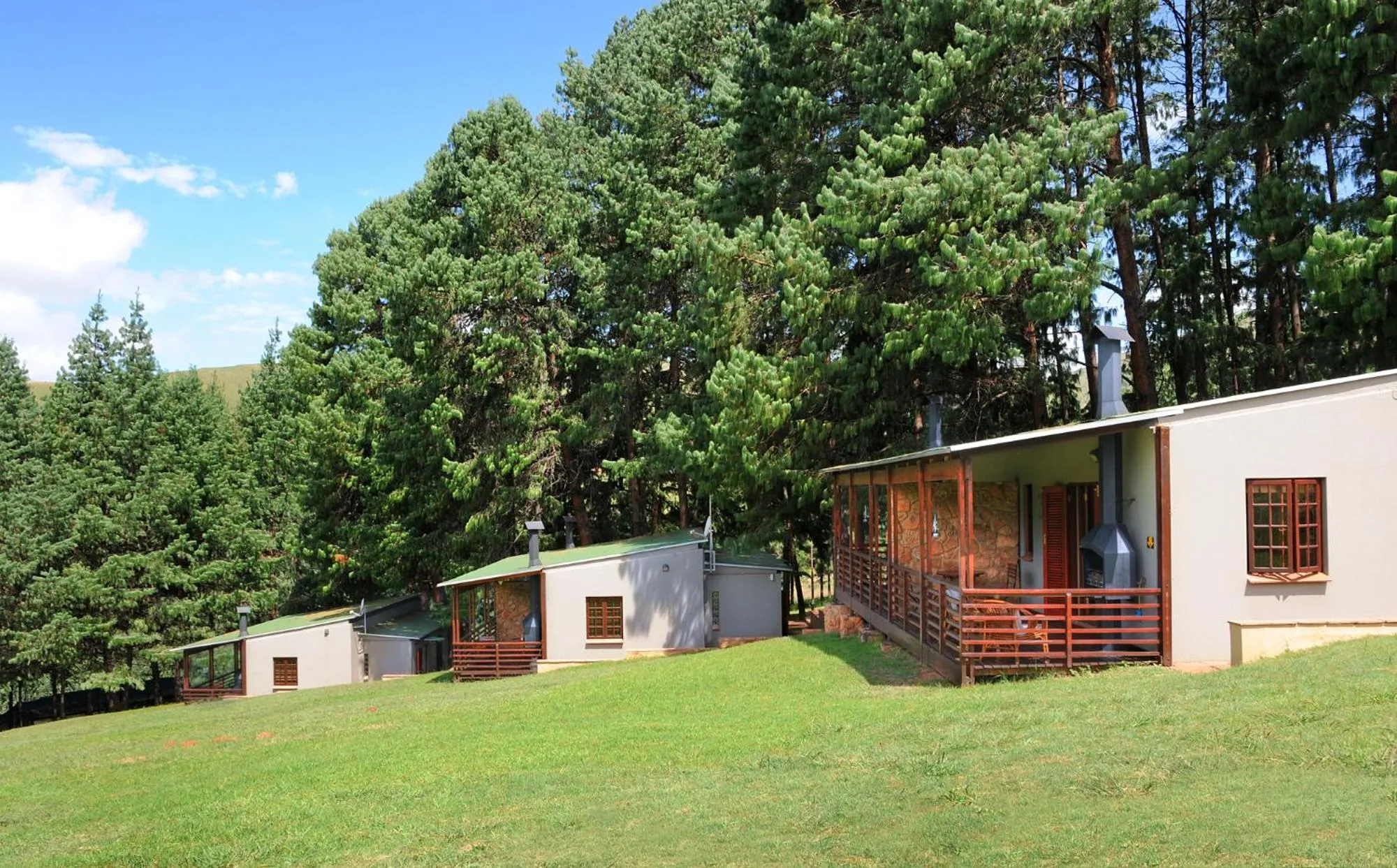 Property building in Stonecutters Lodge