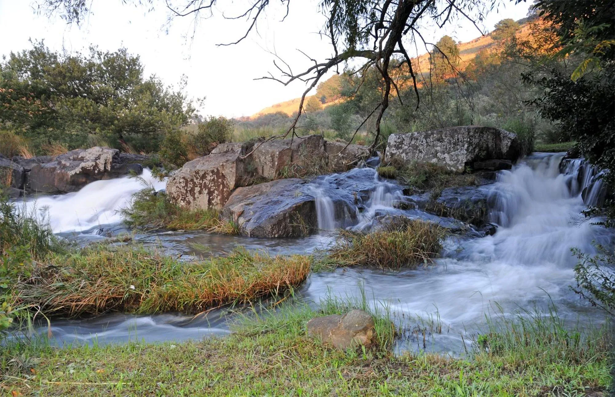 River view in Stonecutters Lodge
