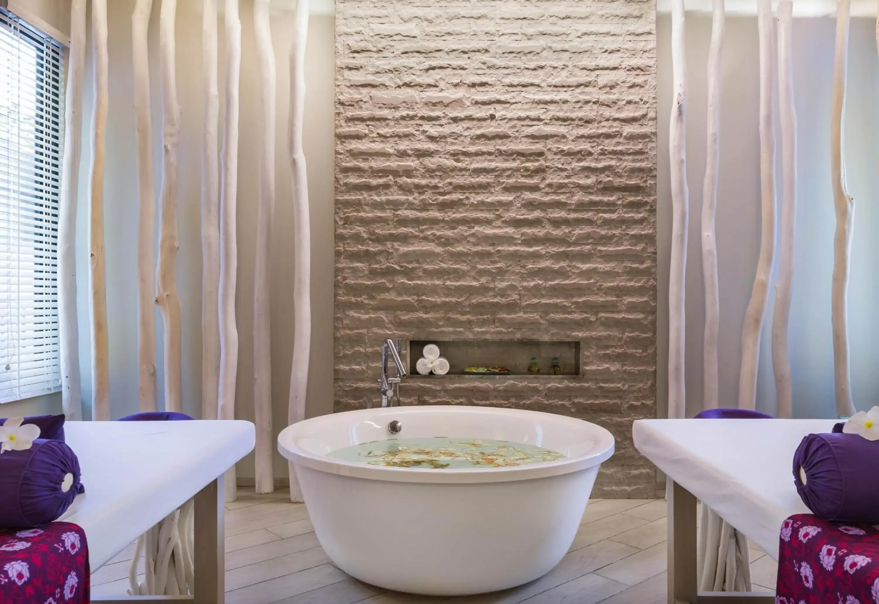 Spa and wellness centre/facilities, Bed in AYANA Komodo Waecicu Beach Spa and wellness centre/facilities, Bed in AYANA Komodo Waecicu Beach