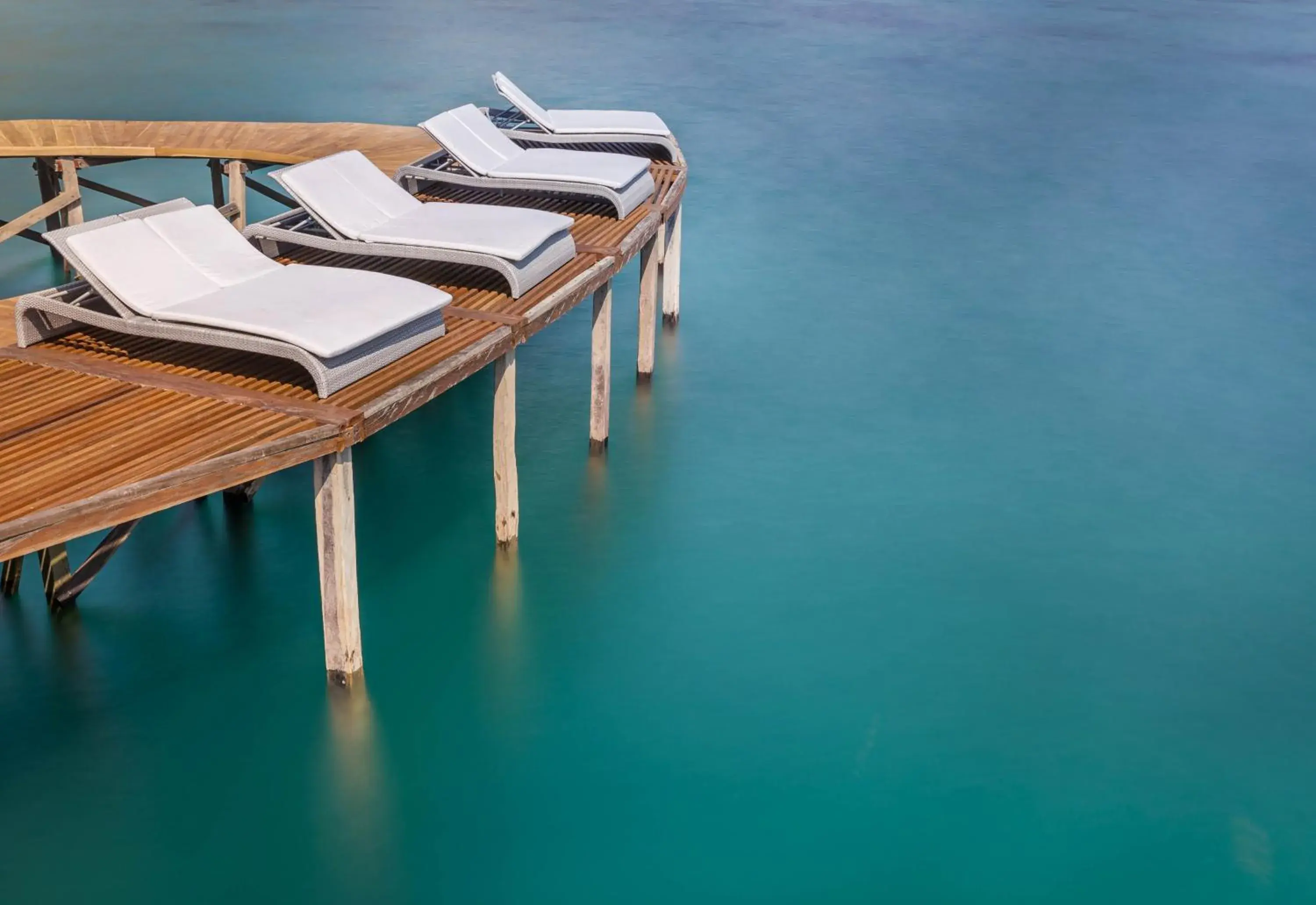 Lounge or bar in AYANA Komodo Waecicu Beach Lounge or bar in AYANA Komodo Waecicu Beach