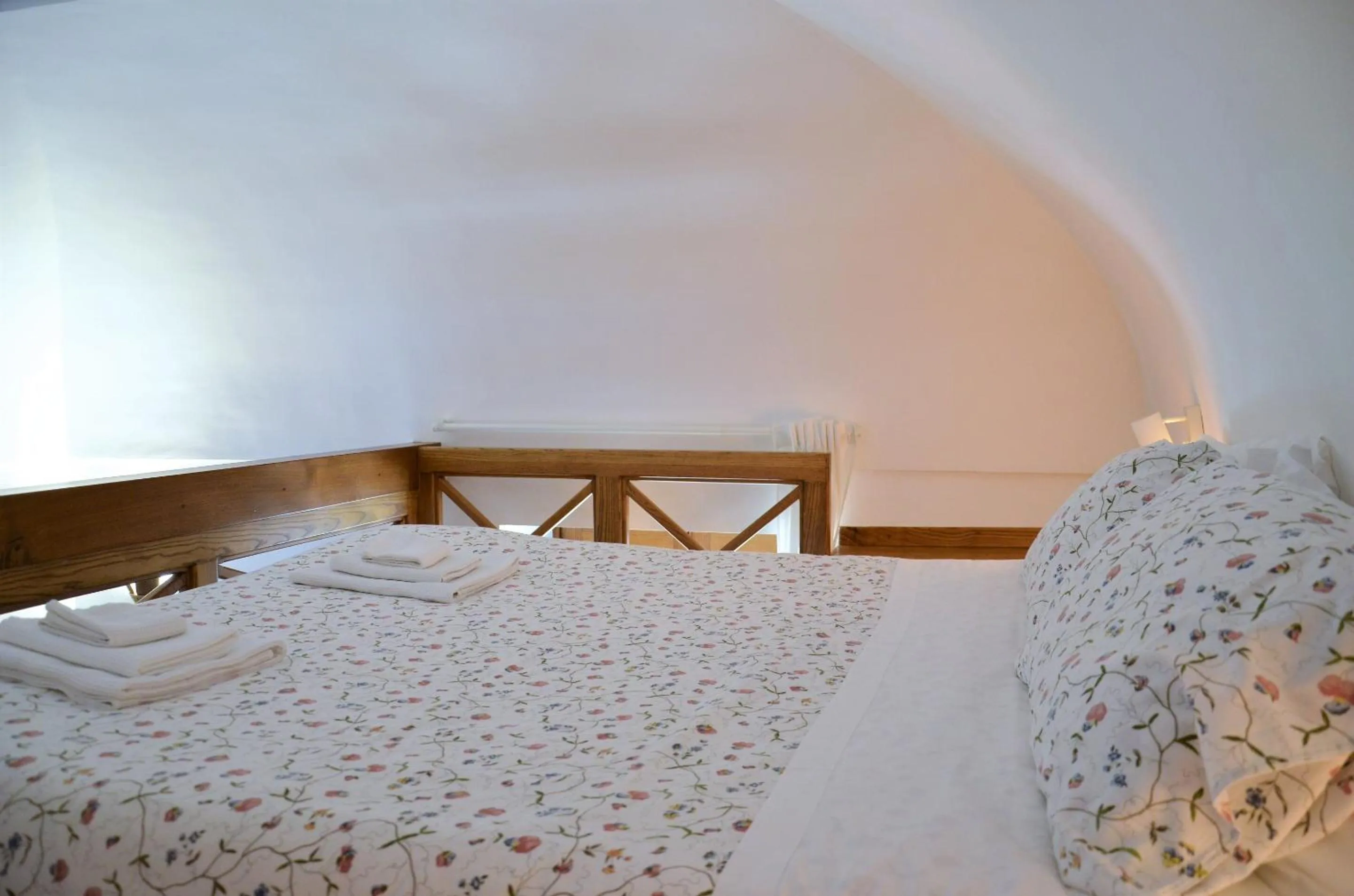 Bedroom, Bed in L'Antico Episcopio