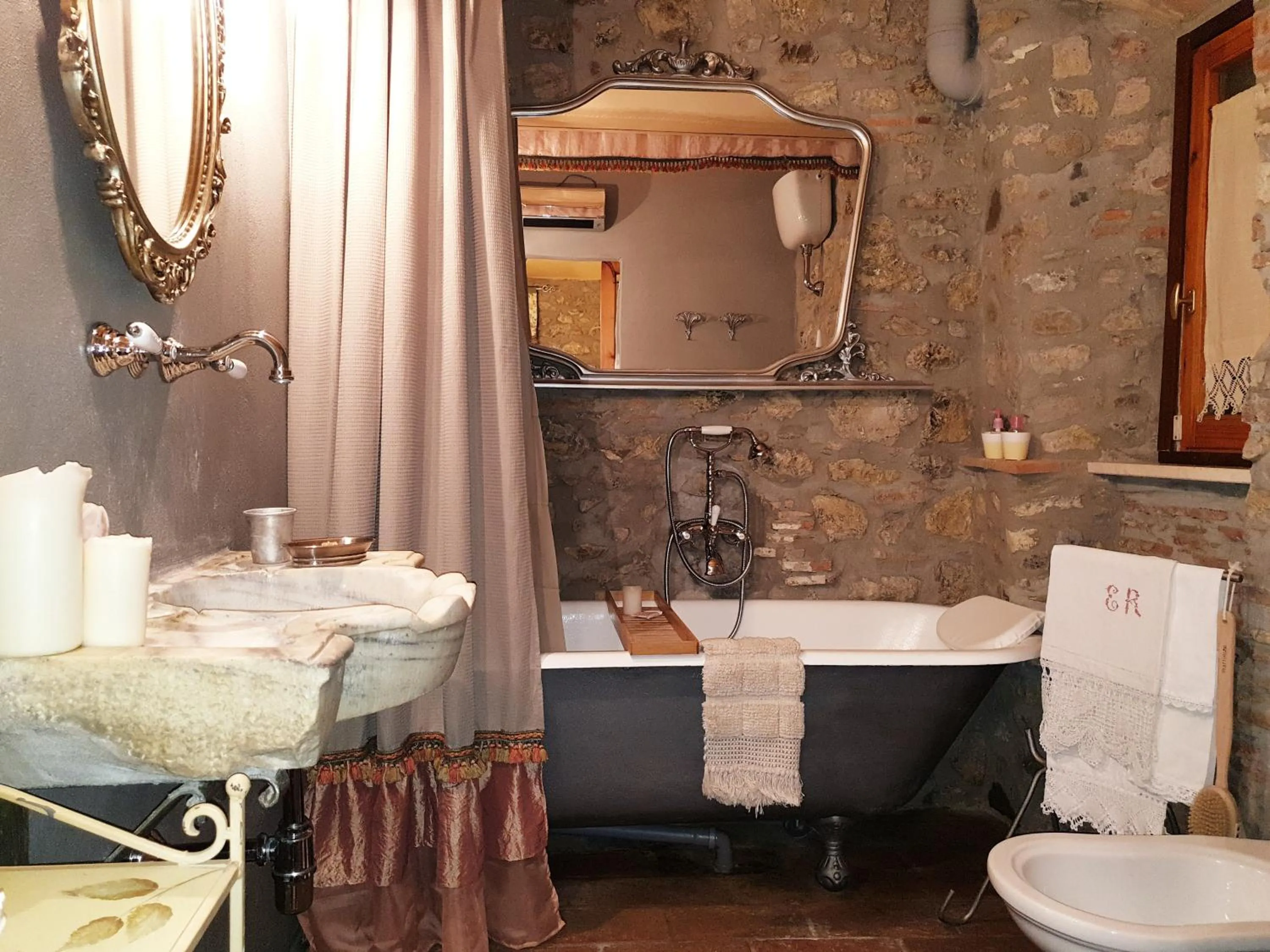 Shower in Il Pievano B&B