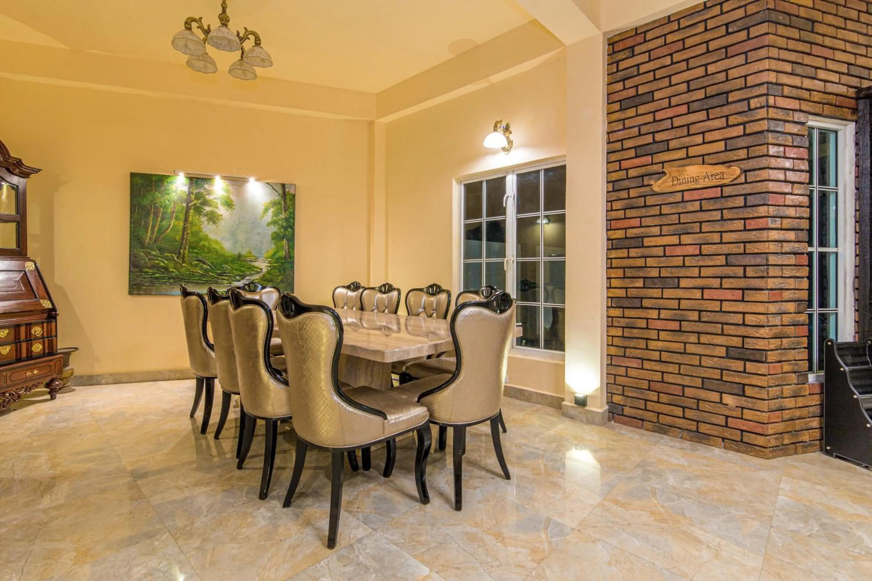 Restaurant/places to eat in The Forest and Lake by Schofieldshire