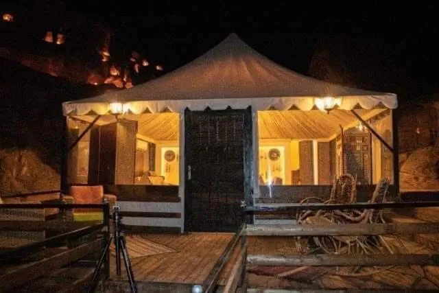 Patio in Mazayen Rum Camp