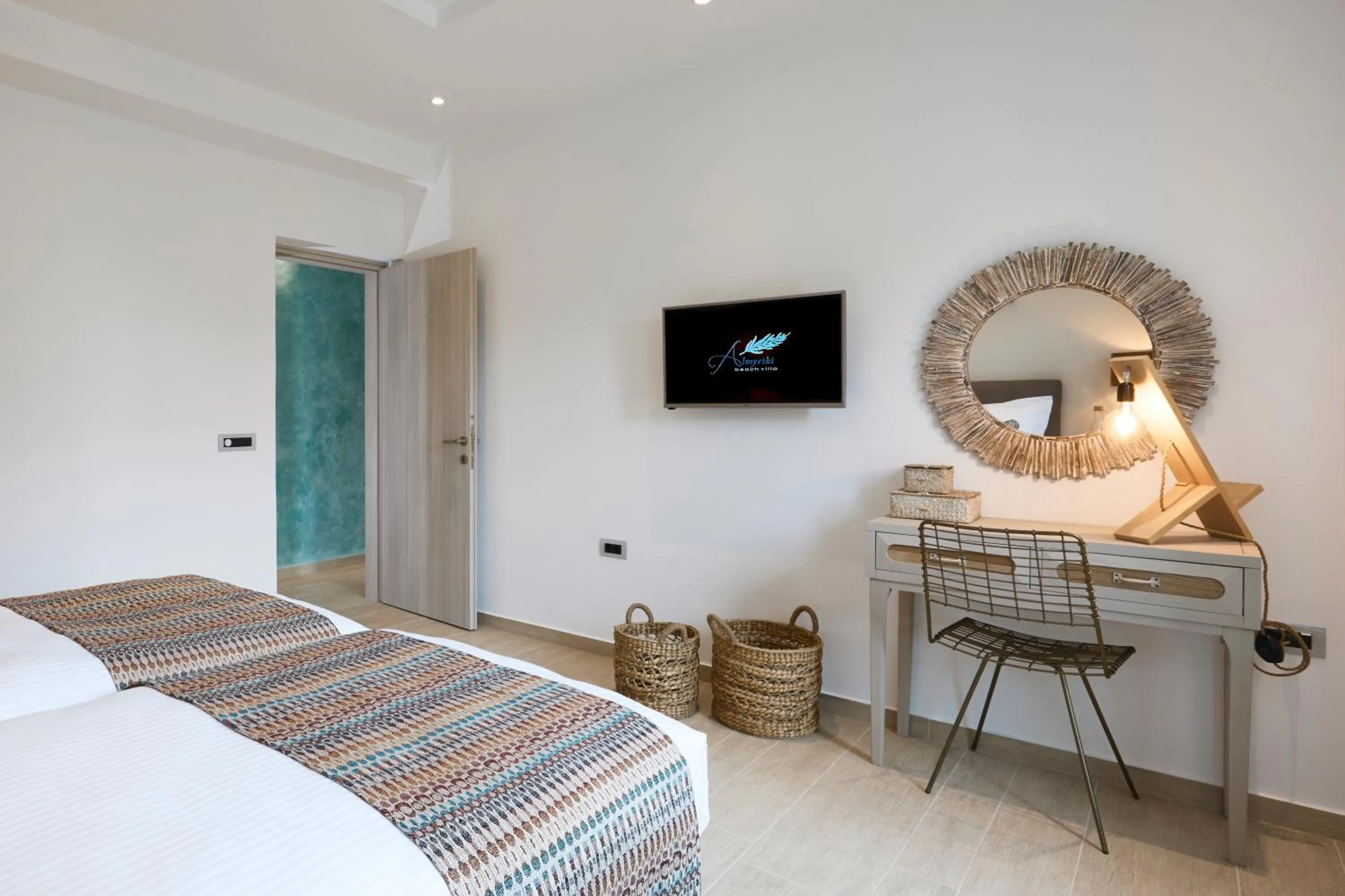 Time of day, Bed in Almyriki Beach Villa