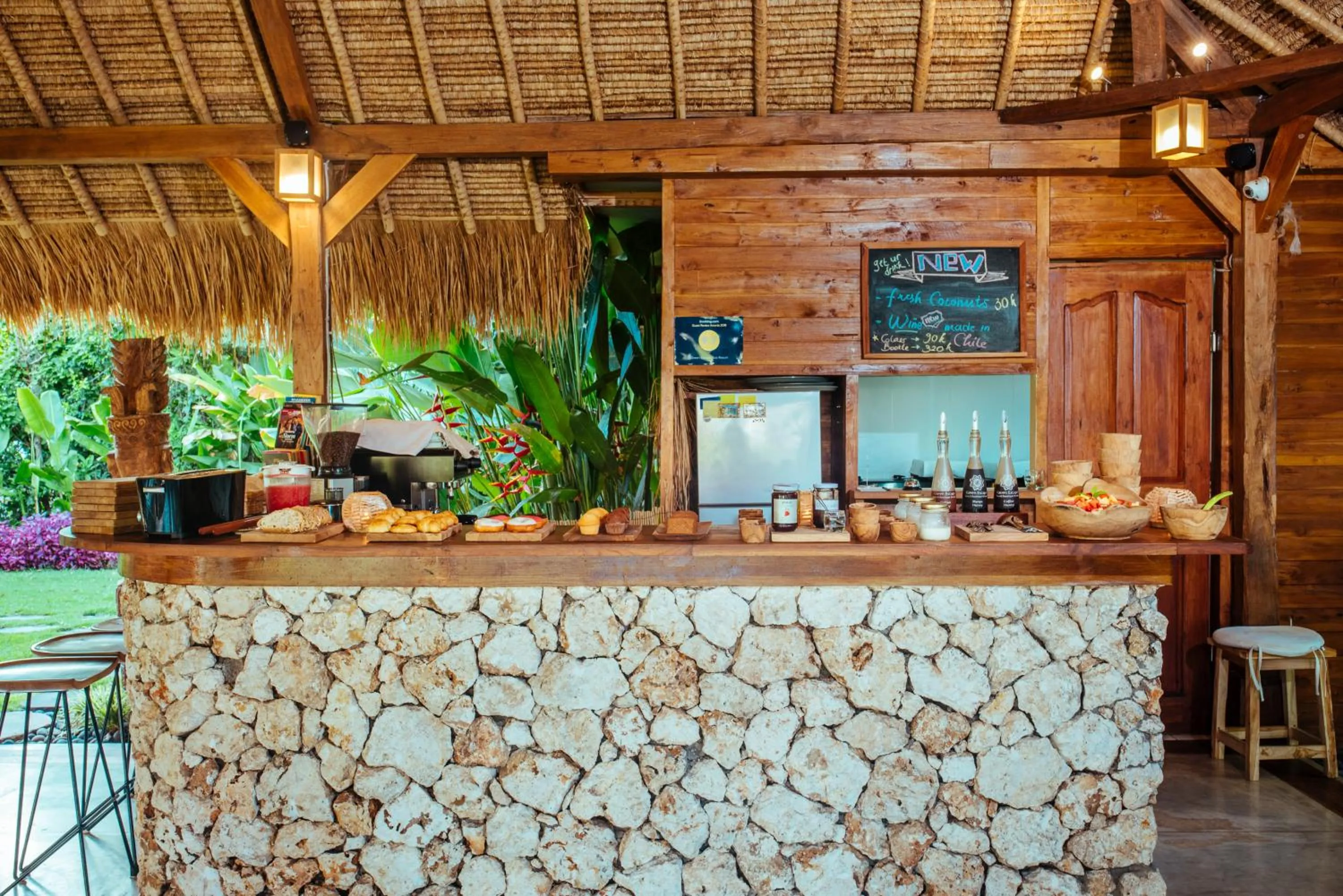 Buffet breakfast in Green Escape Eco Resort